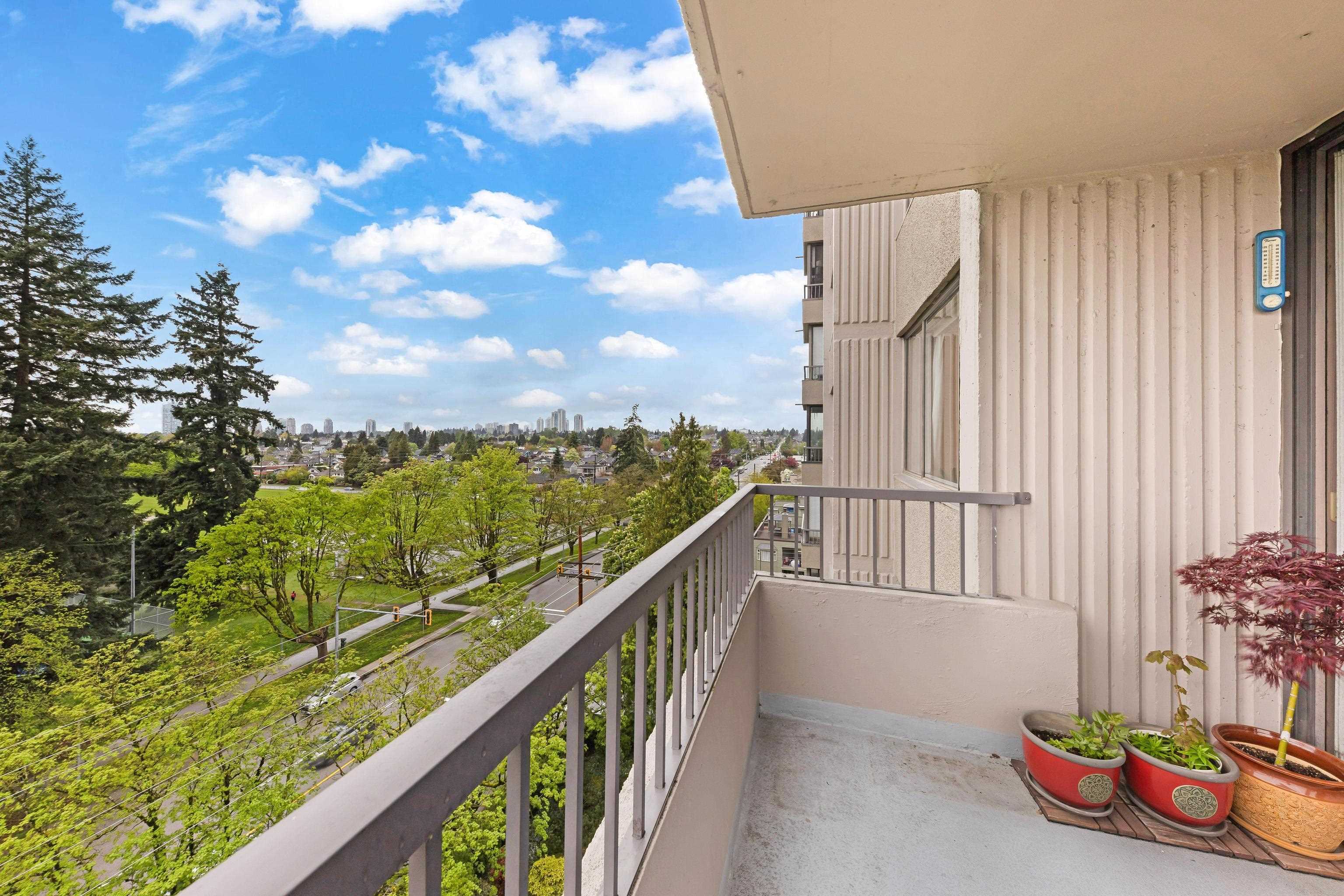 901 740 HAMILTON STREET Unit: 901
