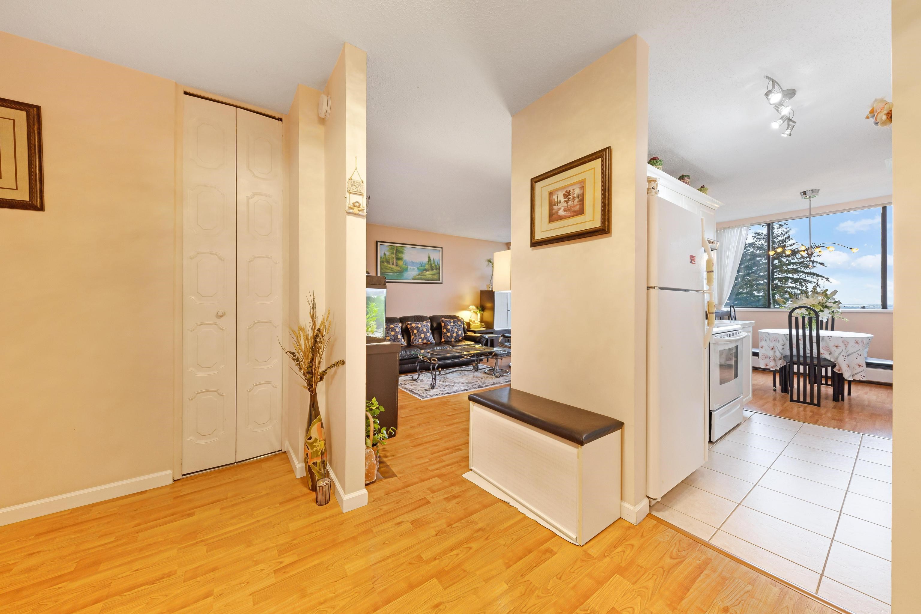 901 740 HAMILTON STREET Unit: 901