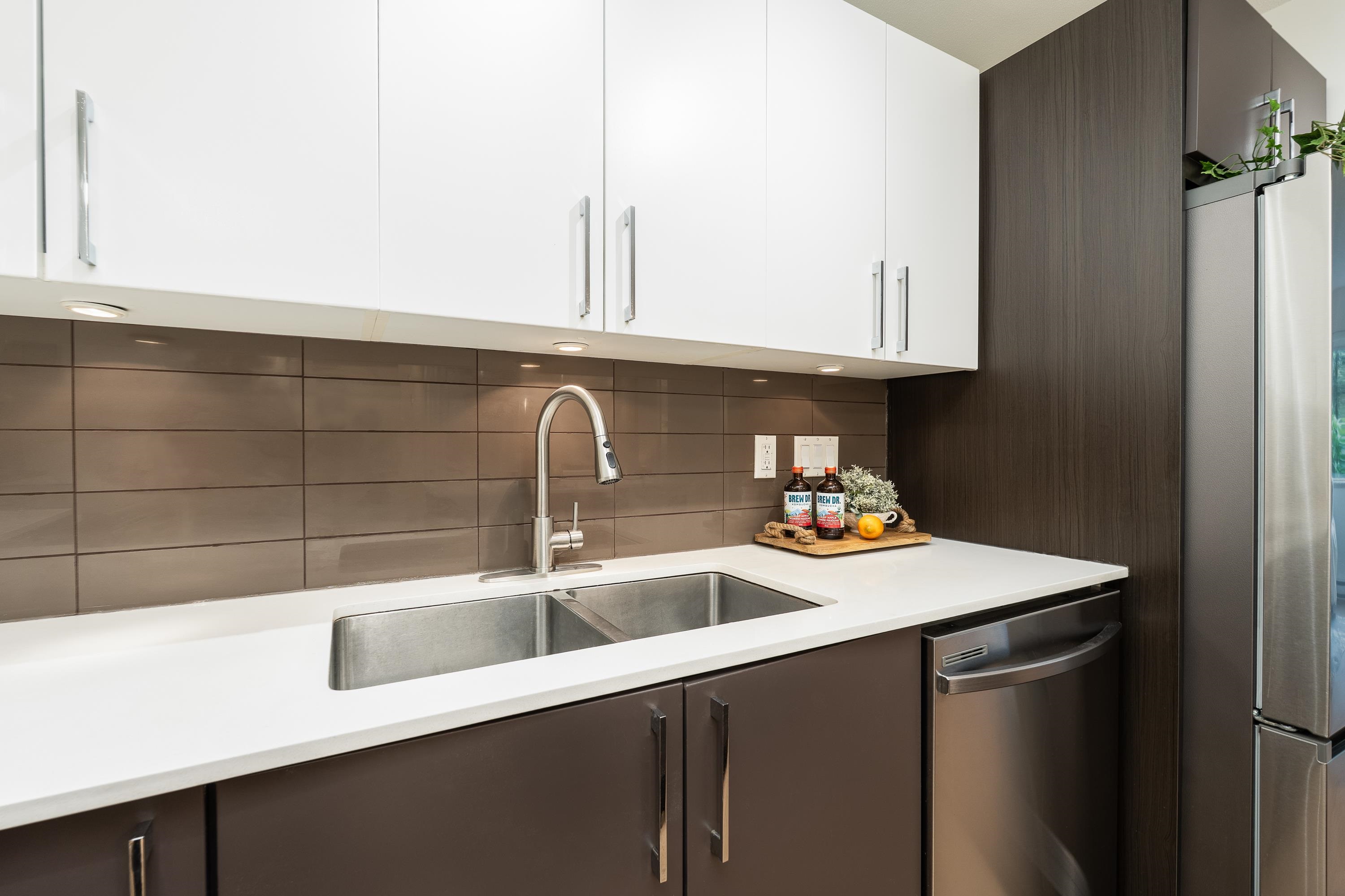 205 8695 160 STREET Unit: 205