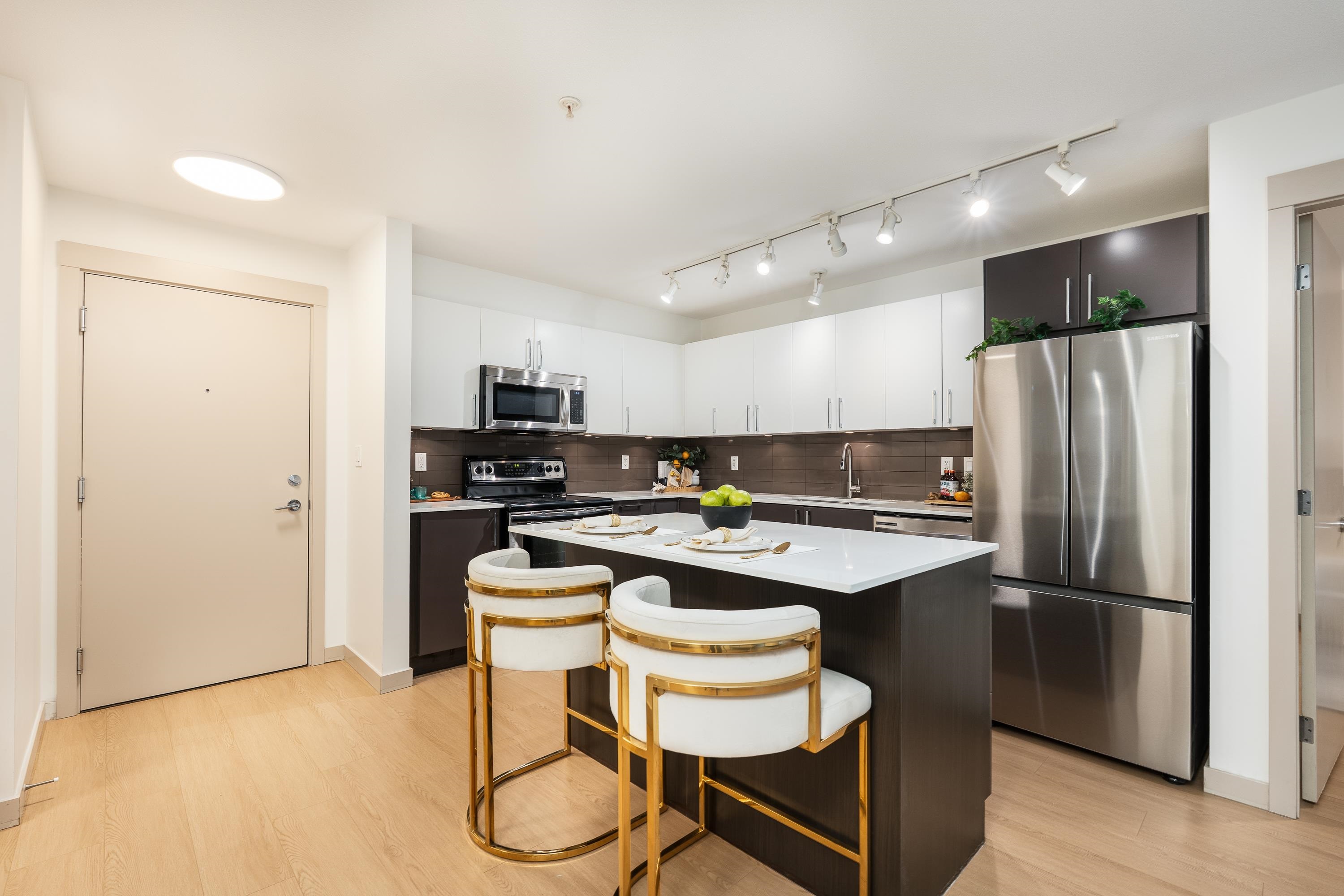 205 8695 160 STREET Unit: 205