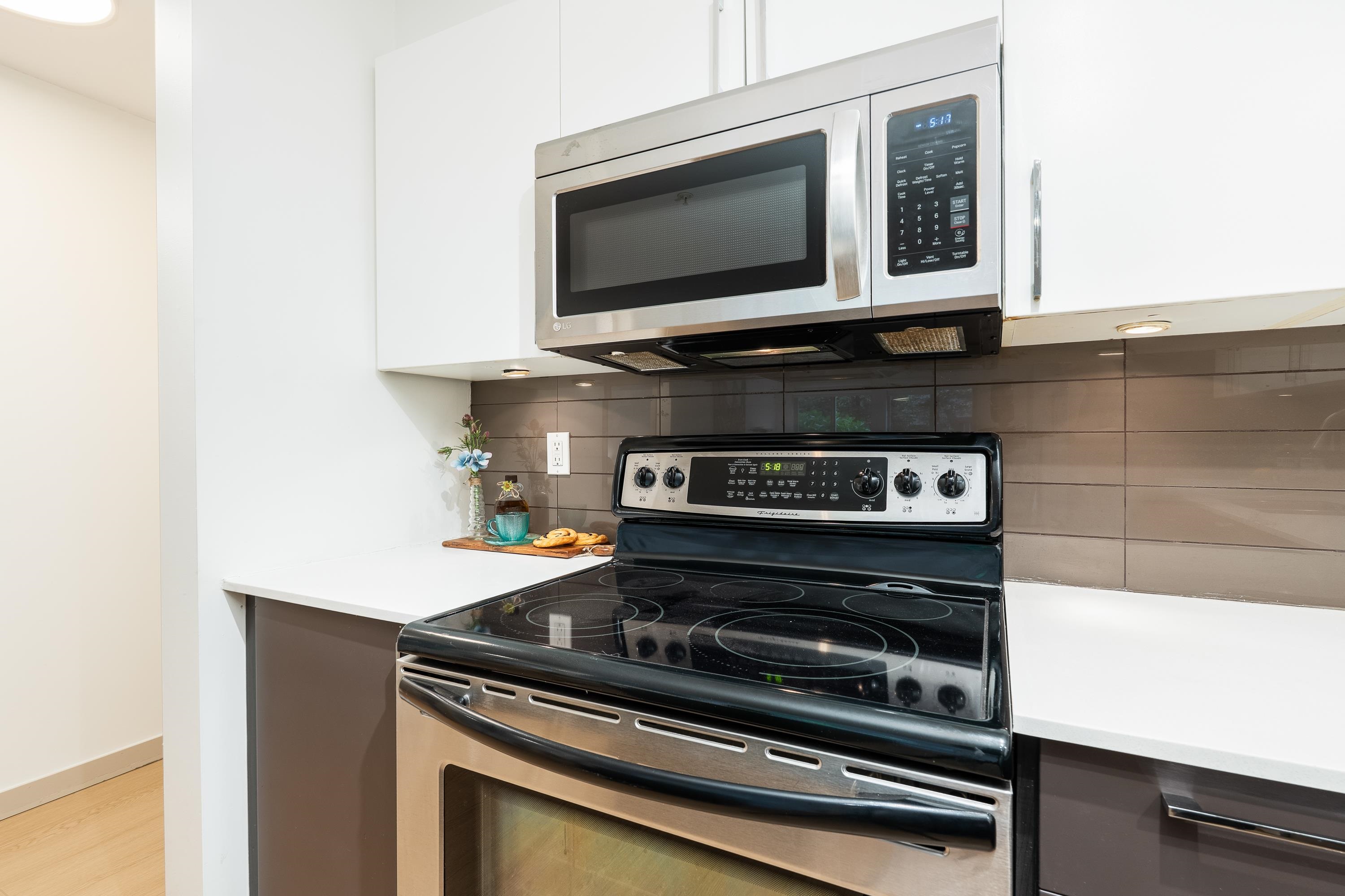 205 8695 160 STREET Unit: 205