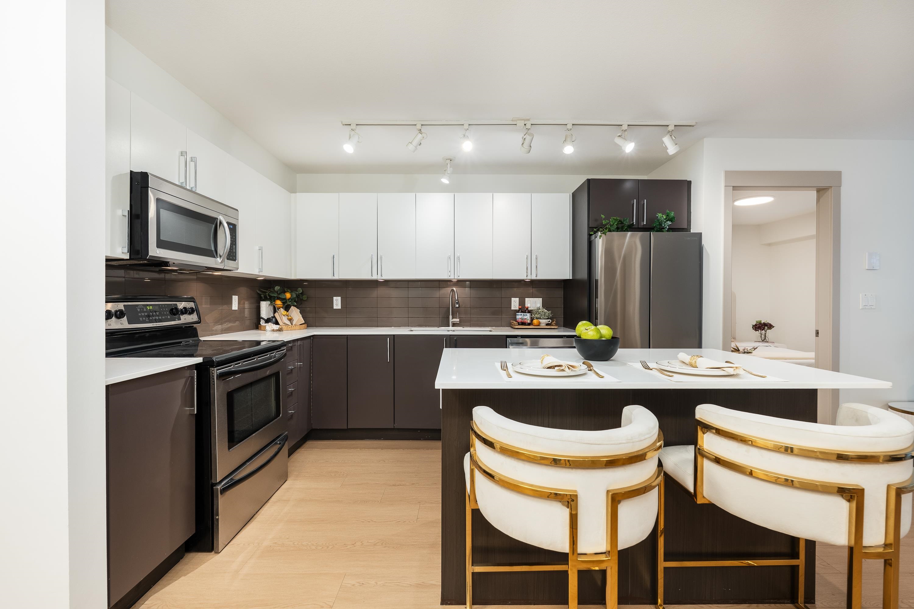 205 8695 160 STREET Unit: 205