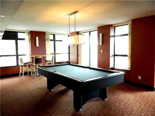 608 8120 LANSDOWNE ROAD Unit: 608