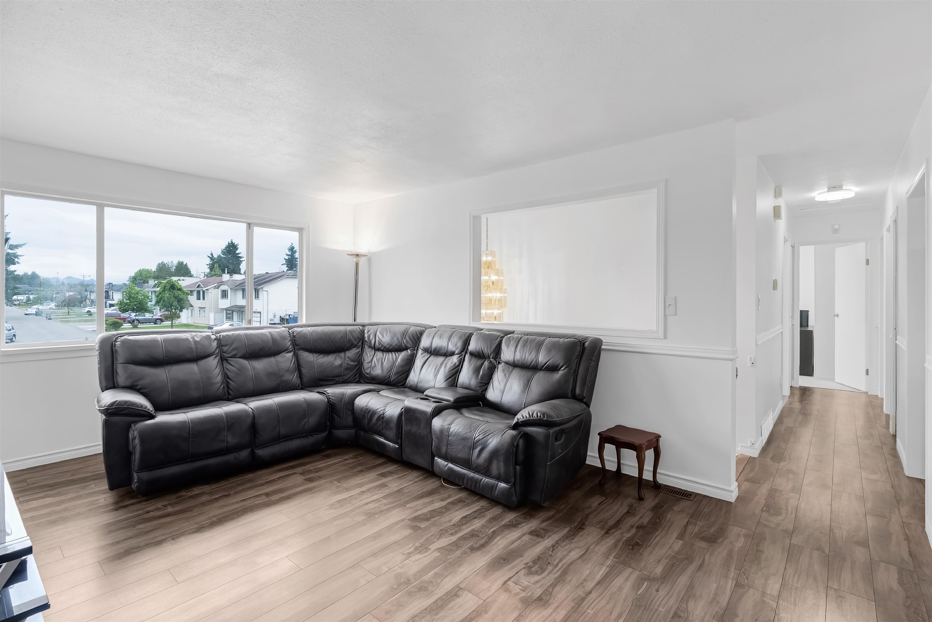 31816 SATURNA CRESCENT