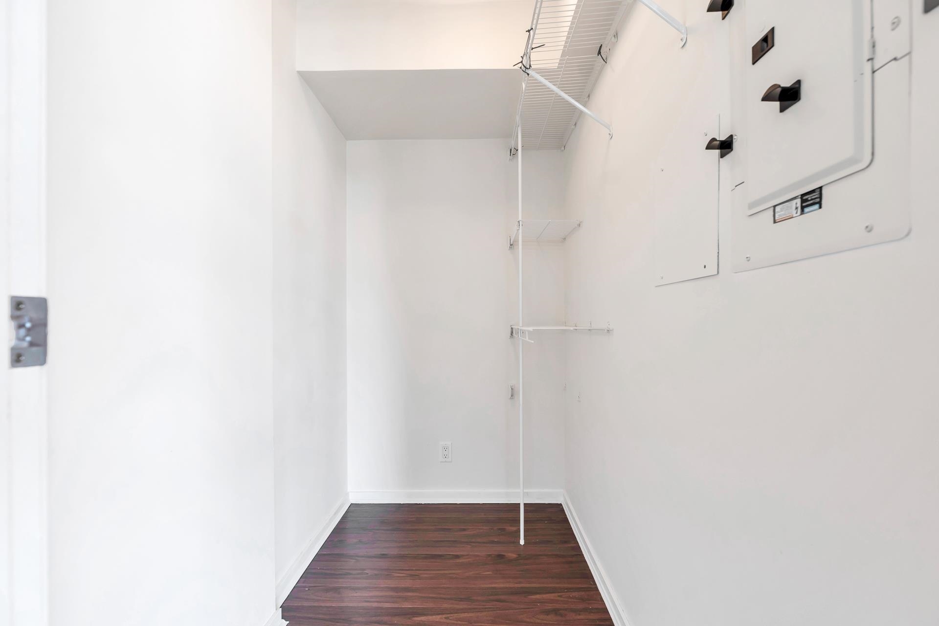 903 1199 SEYMOUR STREET Unit: 903