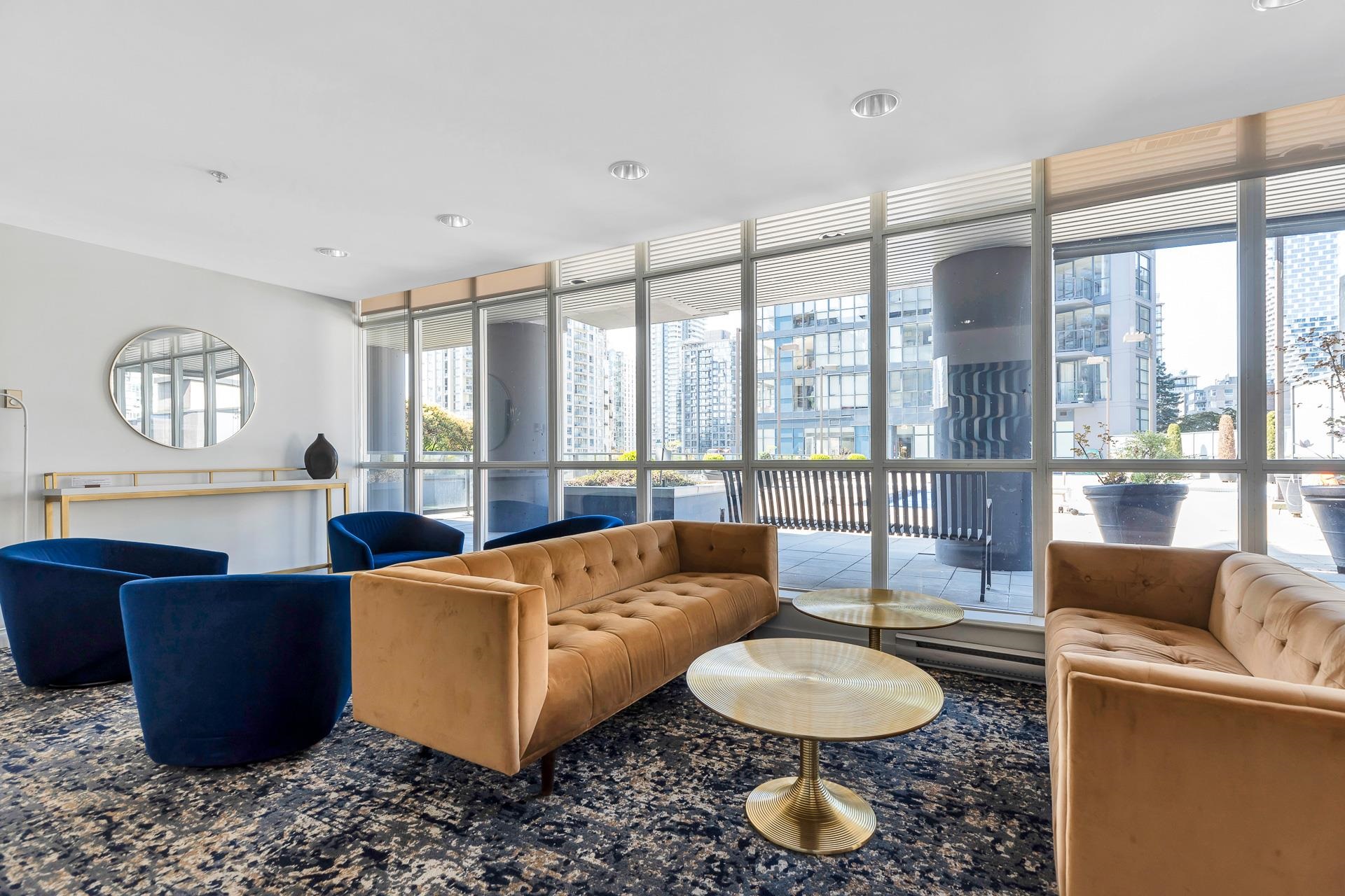 903 1199 SEYMOUR STREET Unit: 903