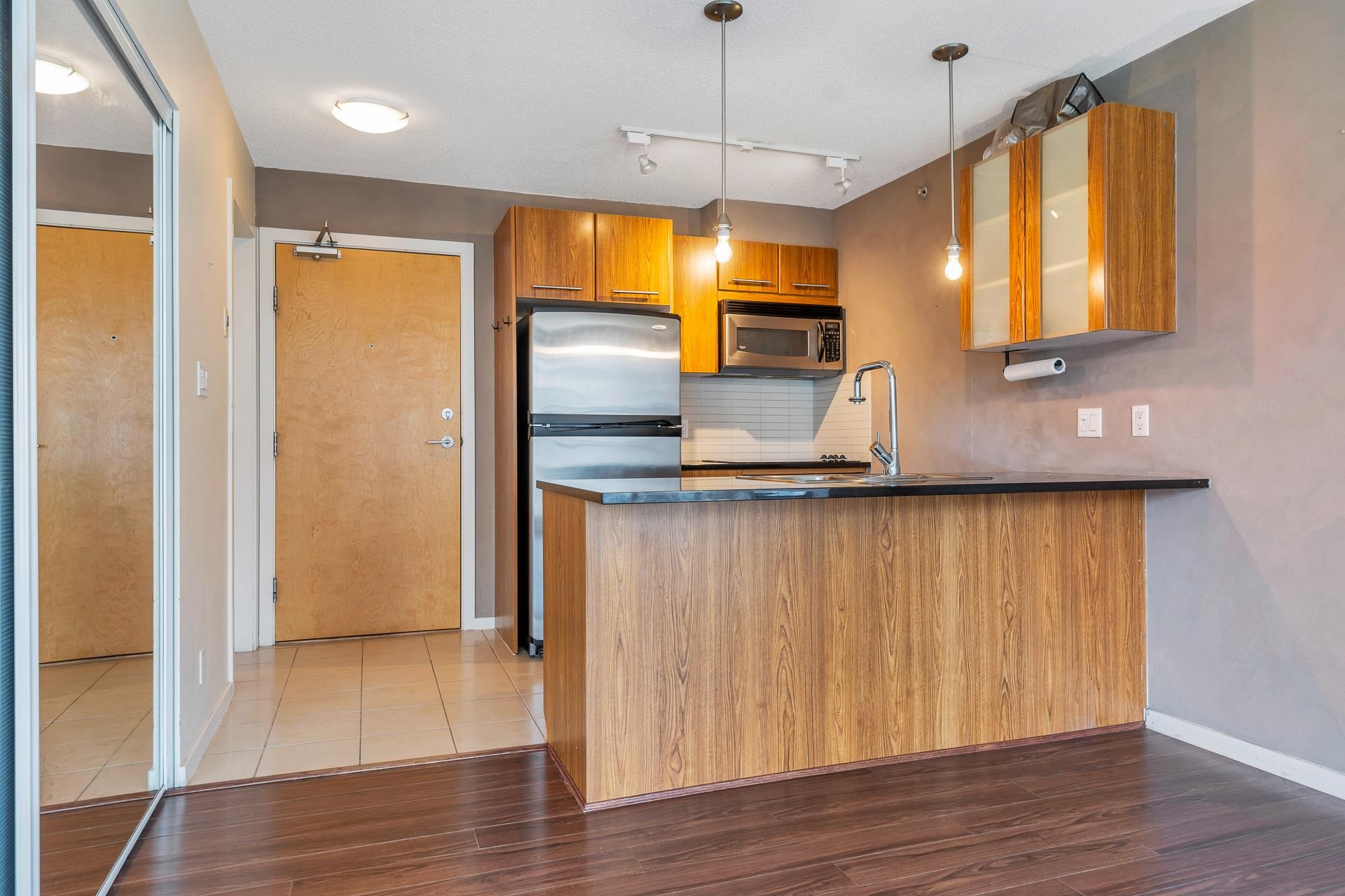 903 1199 SEYMOUR STREET Unit: 903