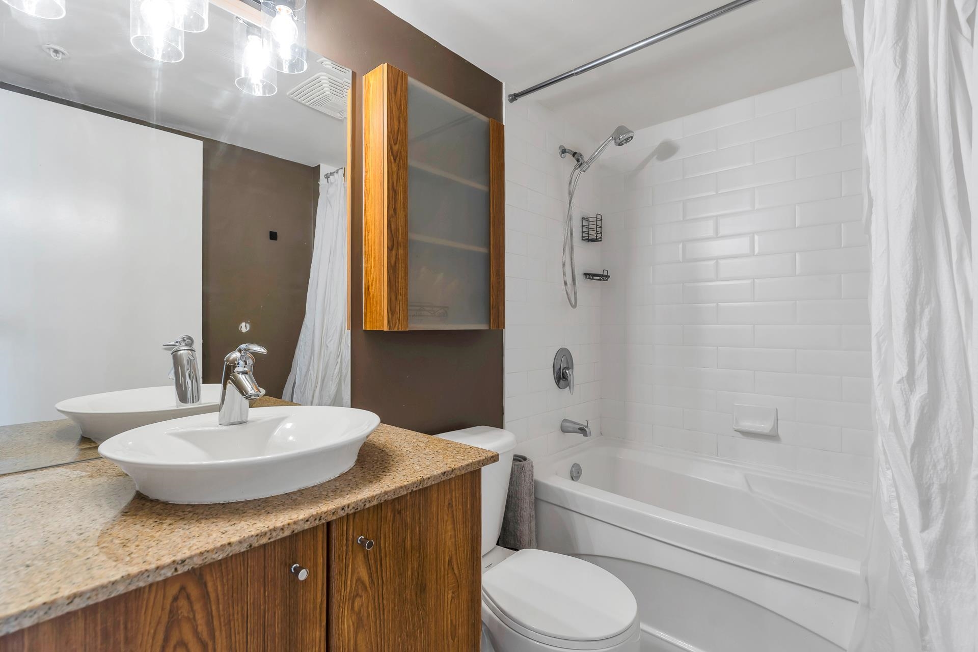 903 1199 SEYMOUR STREET Unit: 903