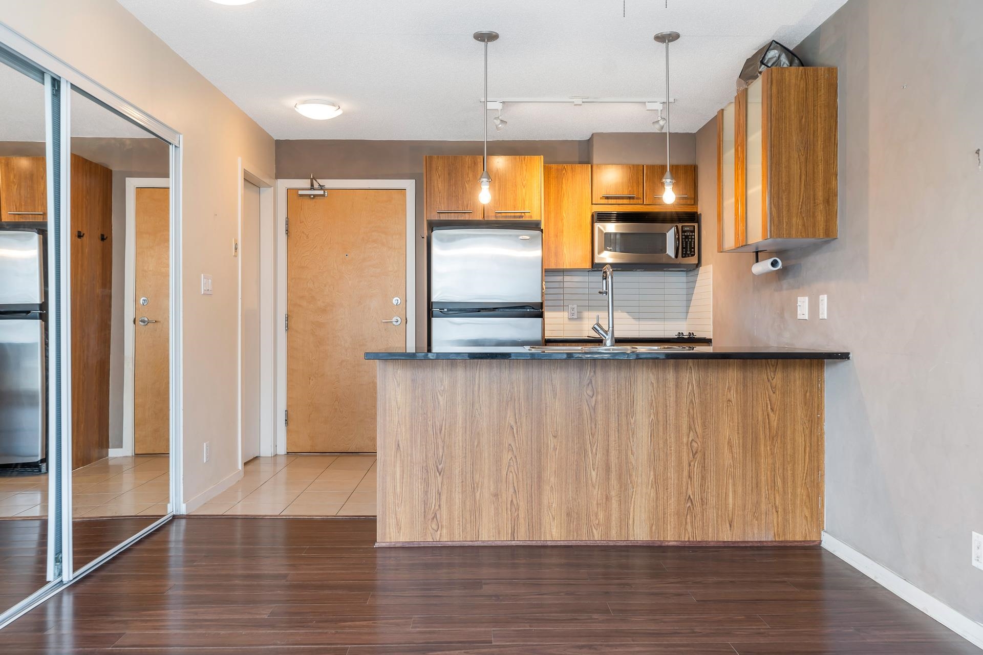 903 1199 SEYMOUR STREET Unit: 903