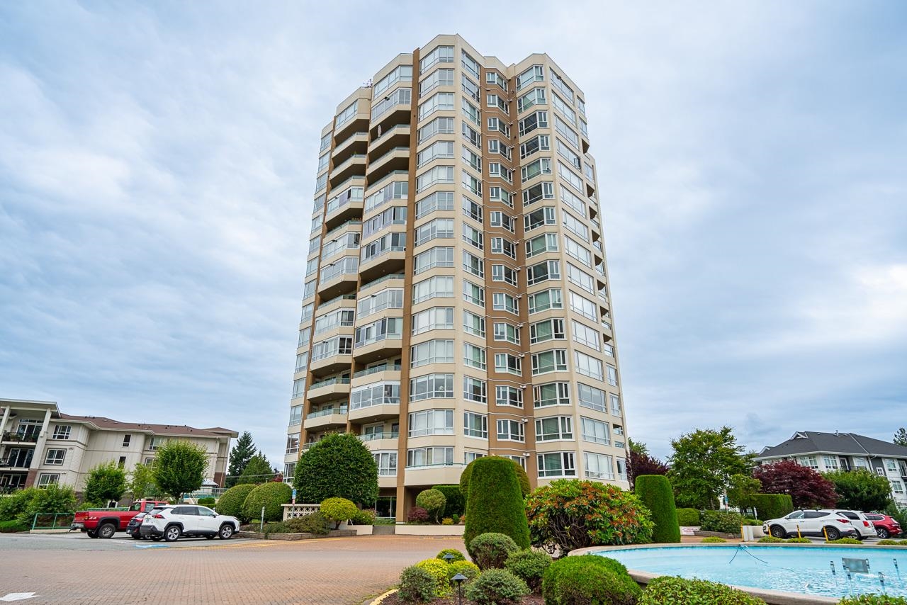 401 3190 GLADWIN ROAD Unit: 401
