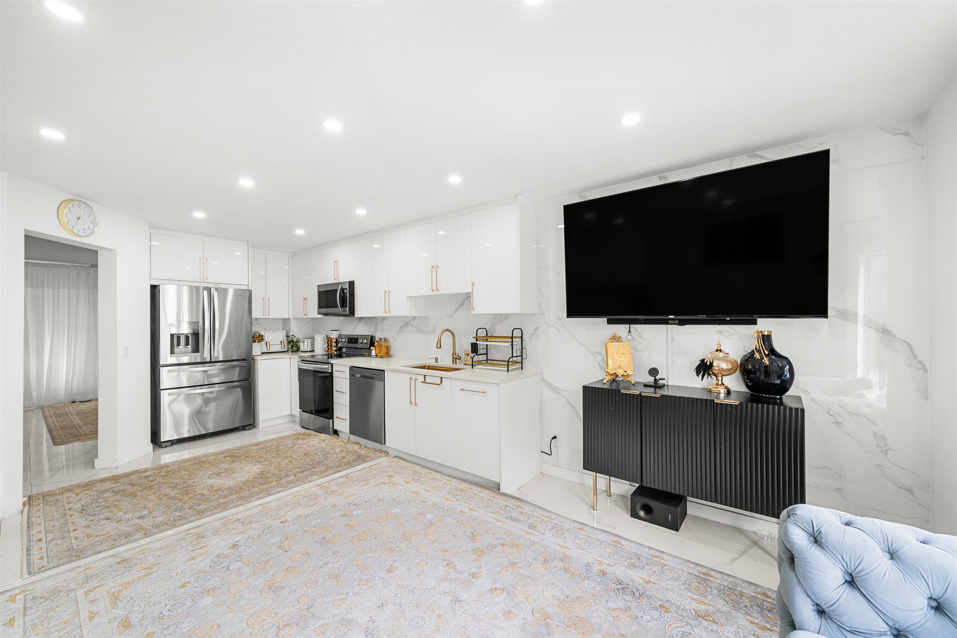 13 8220 121A STREET Unit: 13