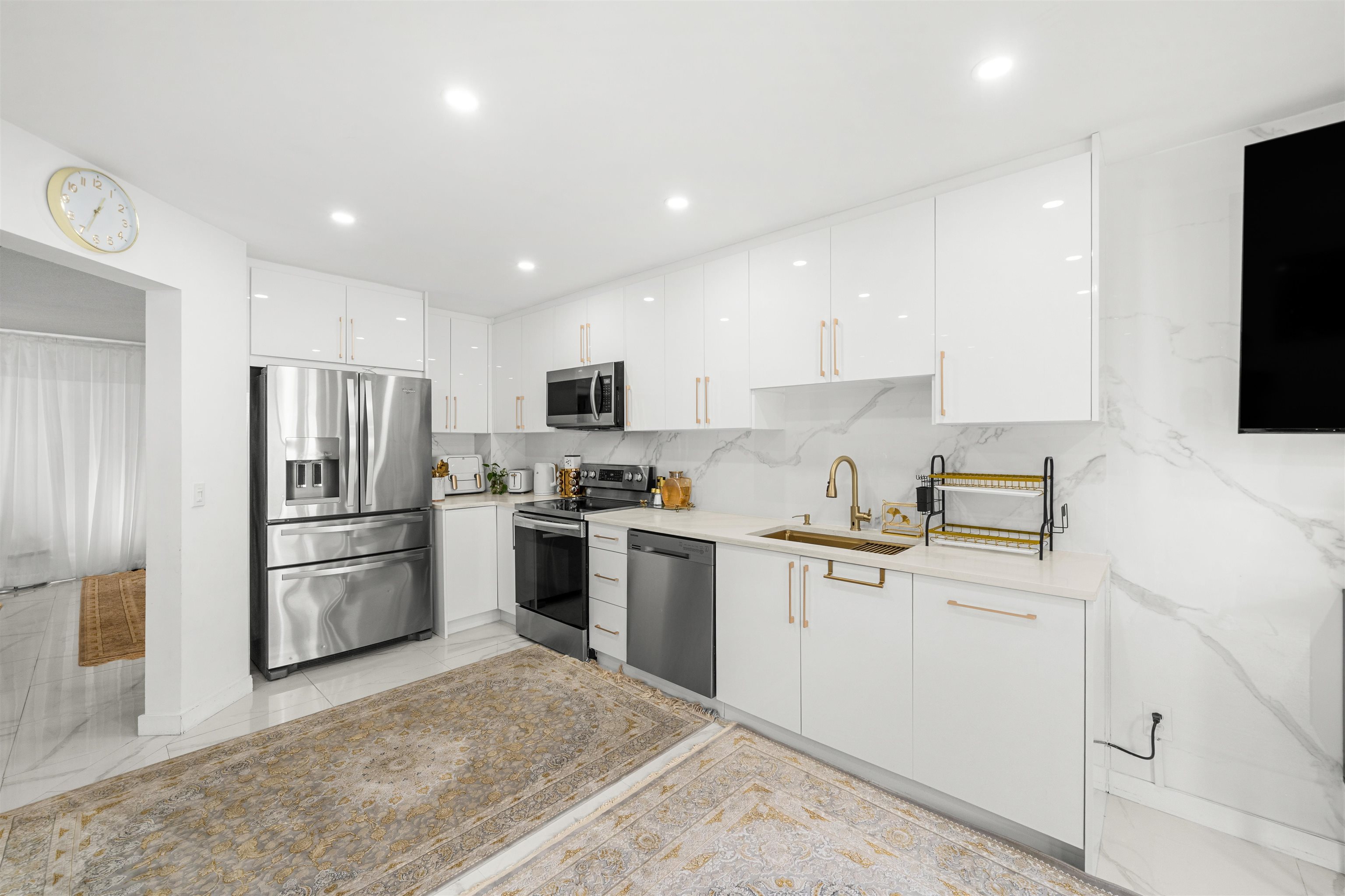 13 8220 121A STREET Unit: 13