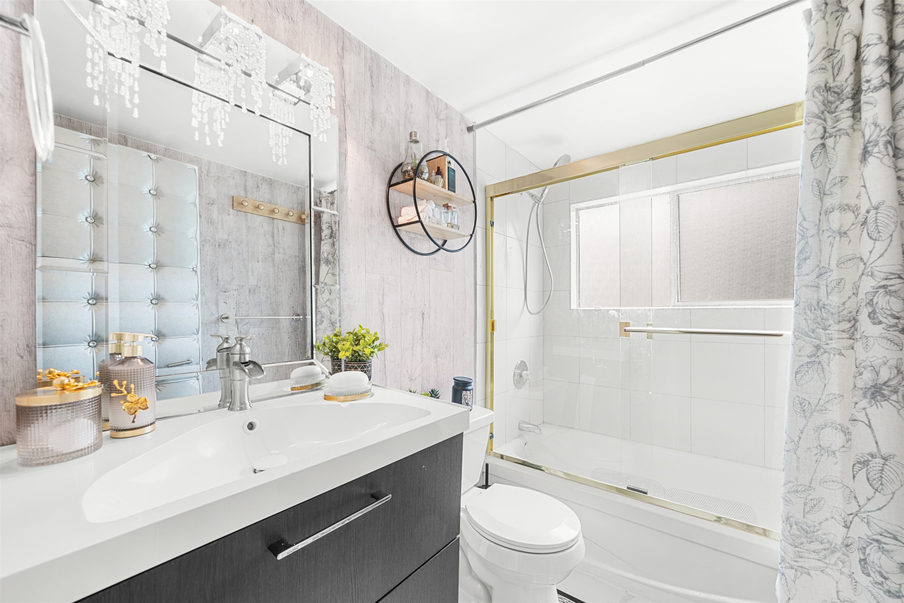 13 8220 121A STREET Unit: 13