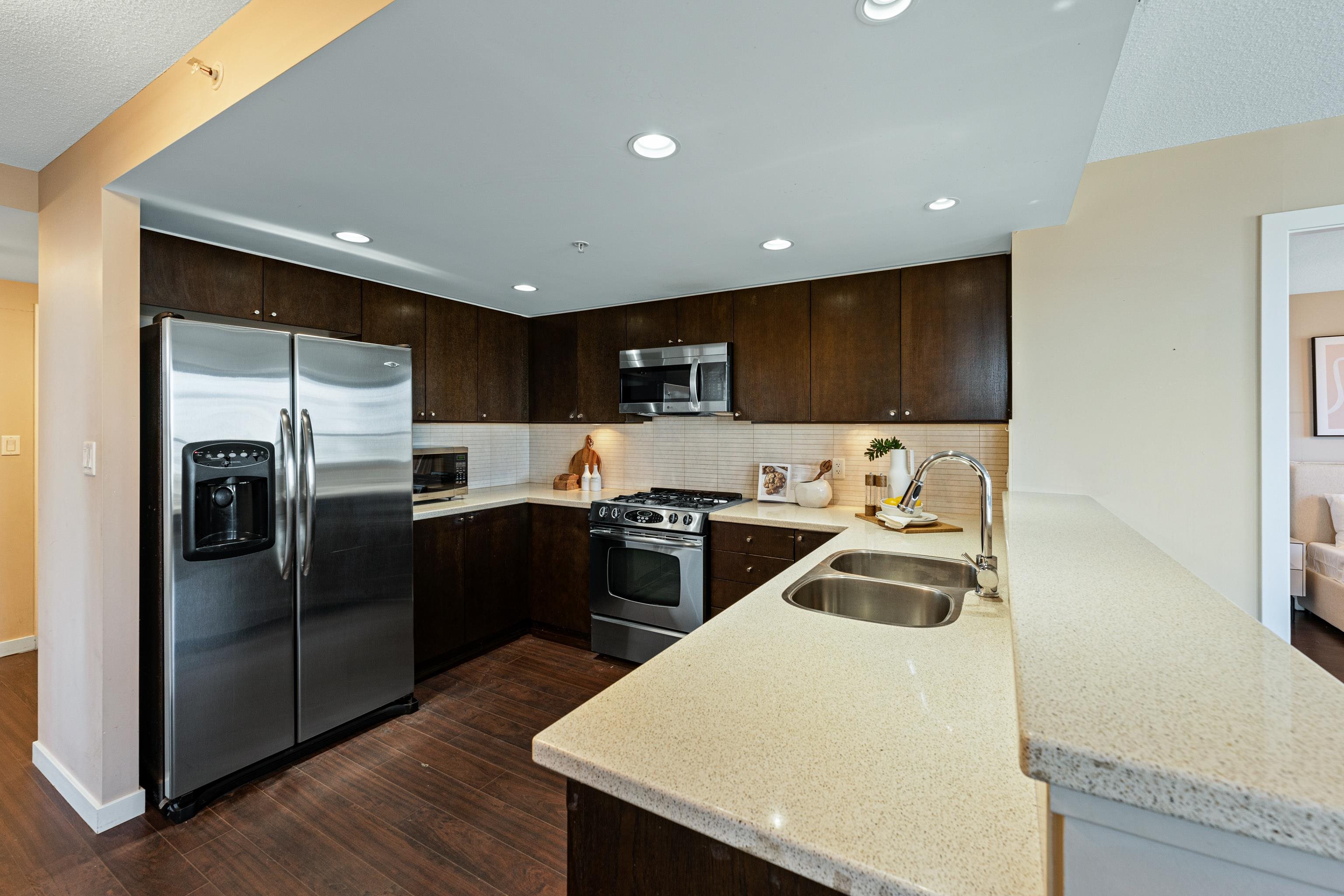 1301 8120 LANSDOWNE ROAD Unit: 1301