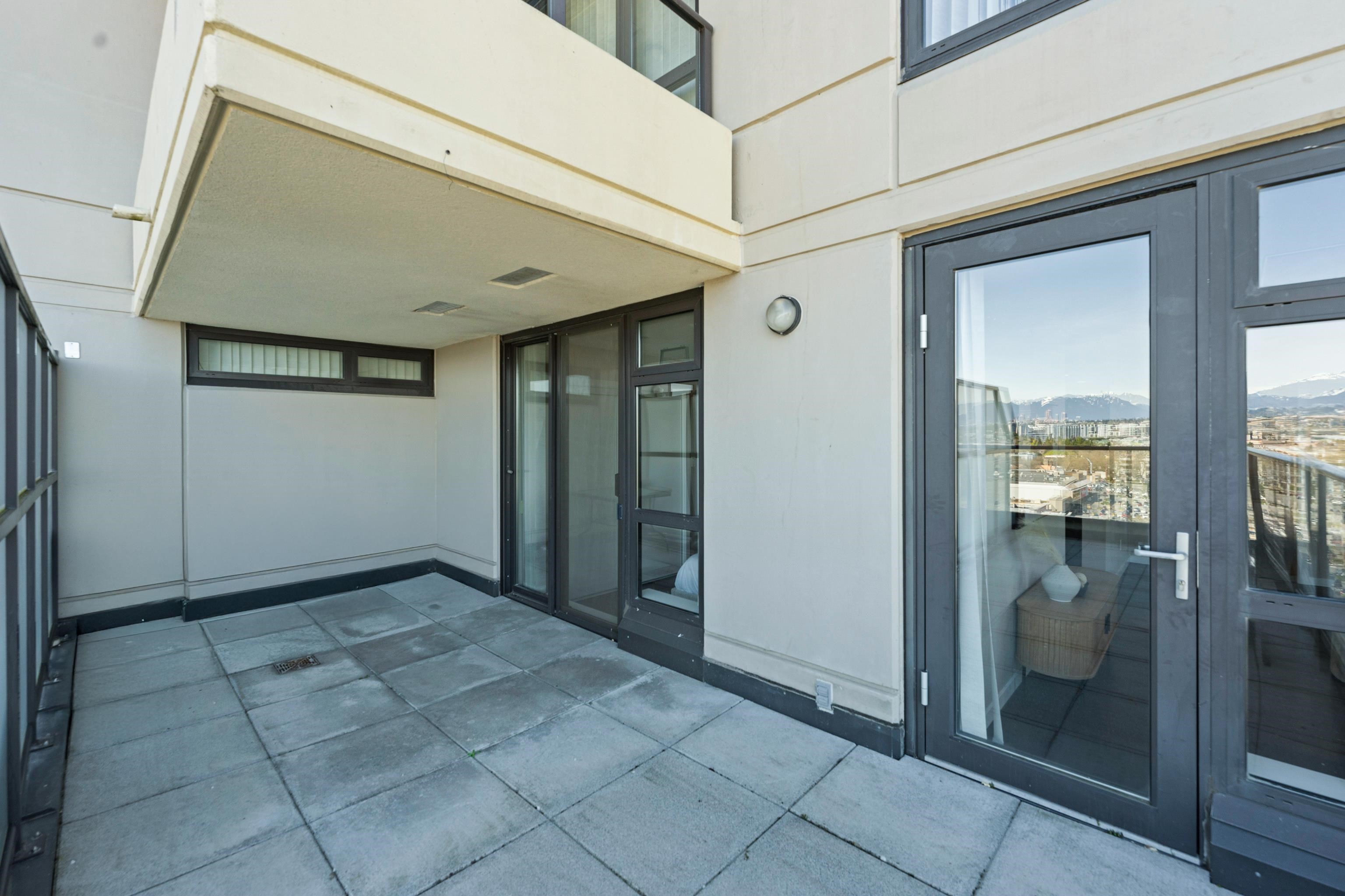 1301 8120 LANSDOWNE ROAD Unit: 1301