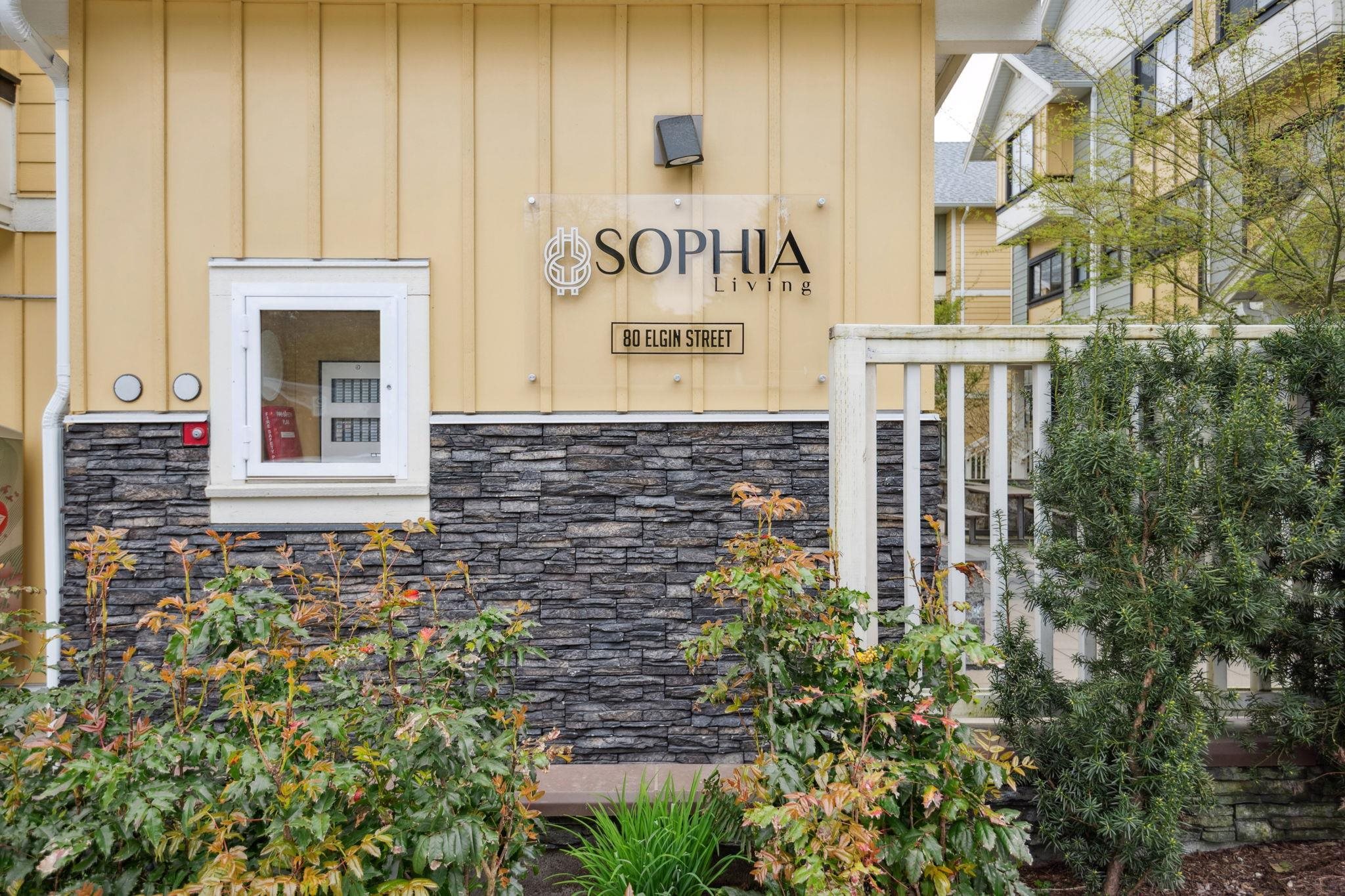 207 80 ELGIN STREET Unit: 207