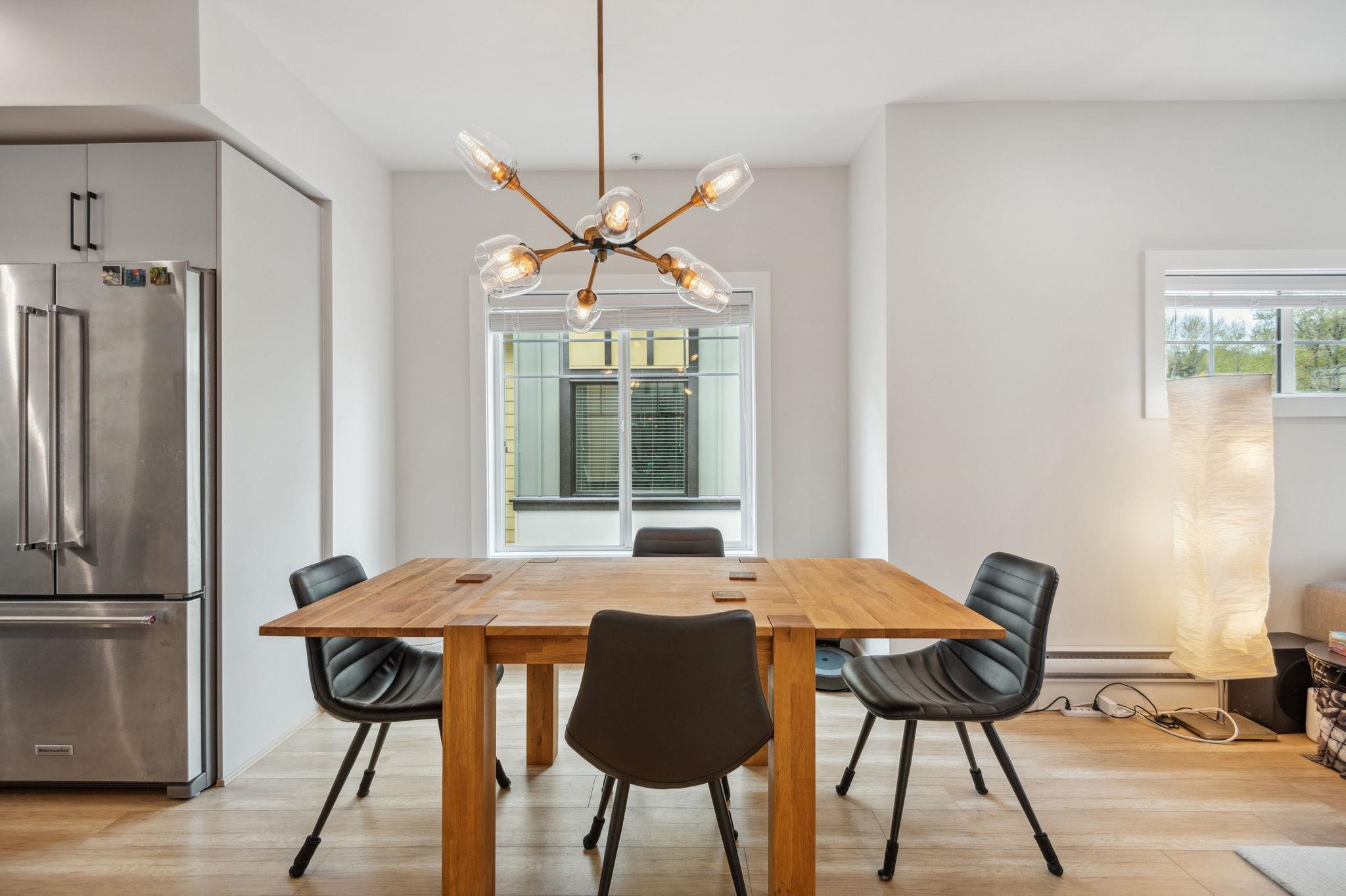 207 80 ELGIN STREET Unit: 207