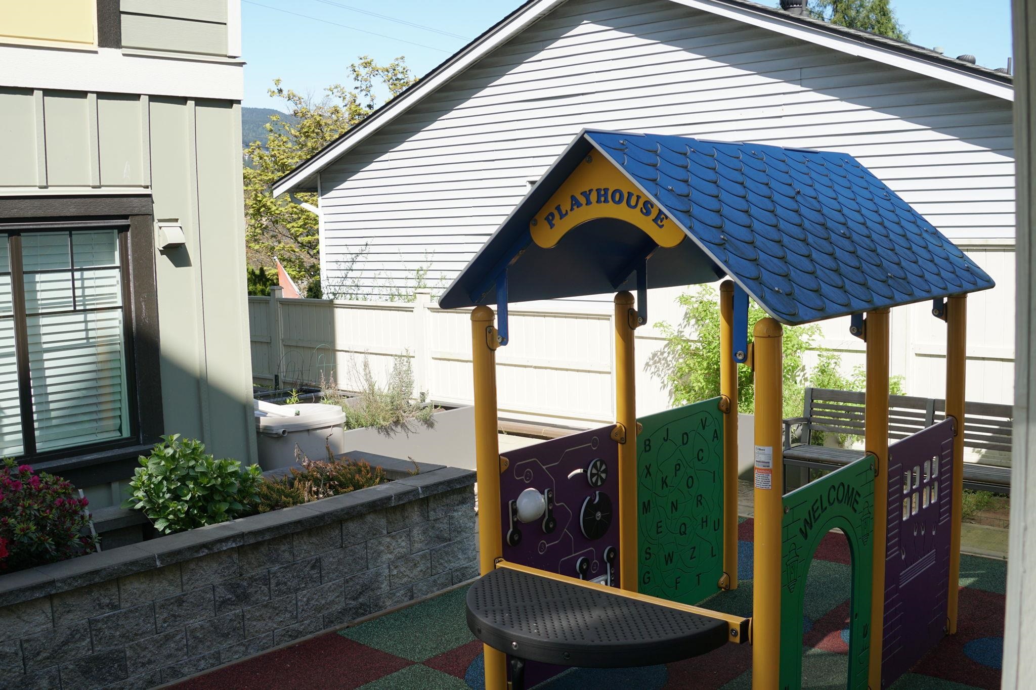 207 80 ELGIN STREET Unit: 207