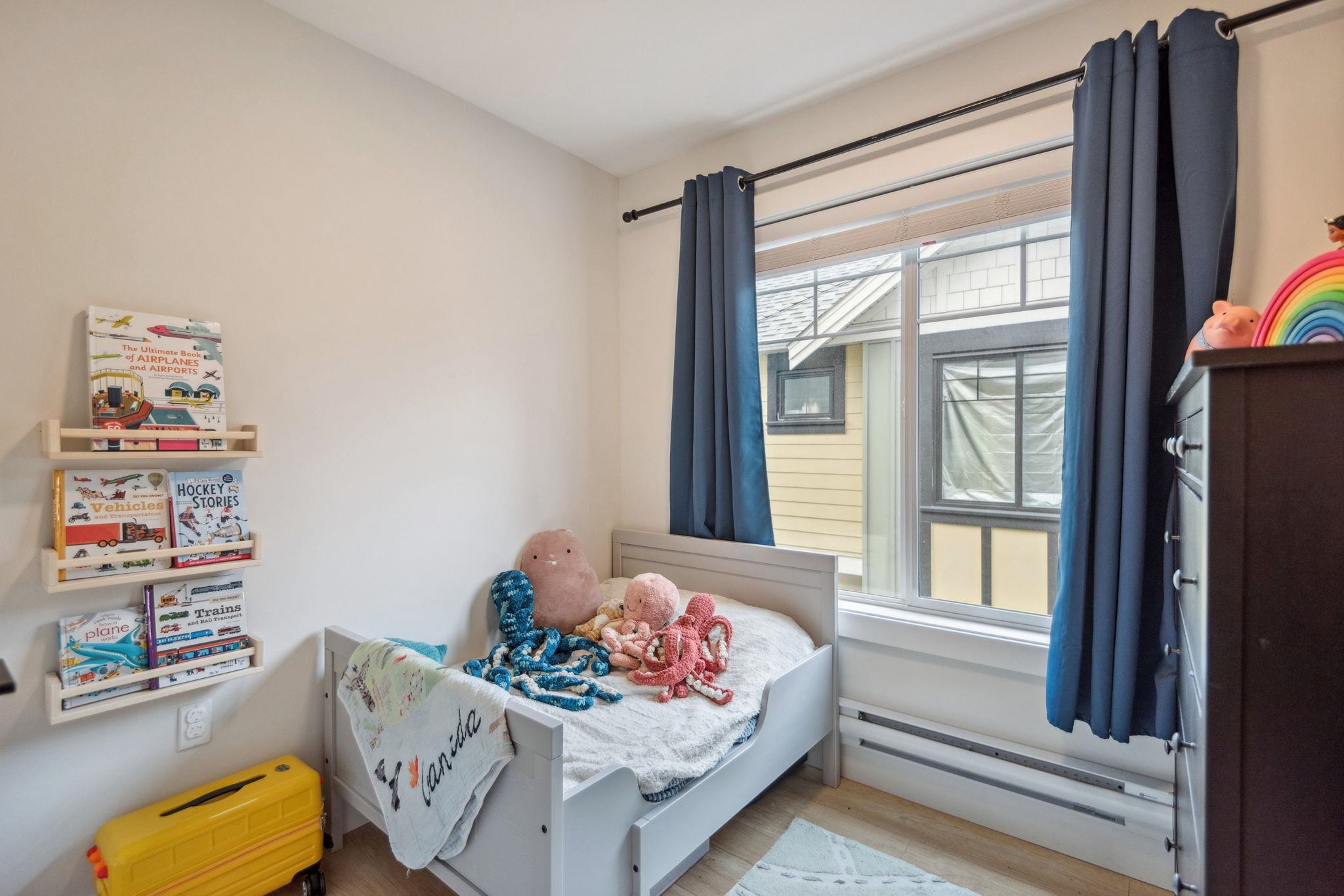 207 80 ELGIN STREET Unit: 207