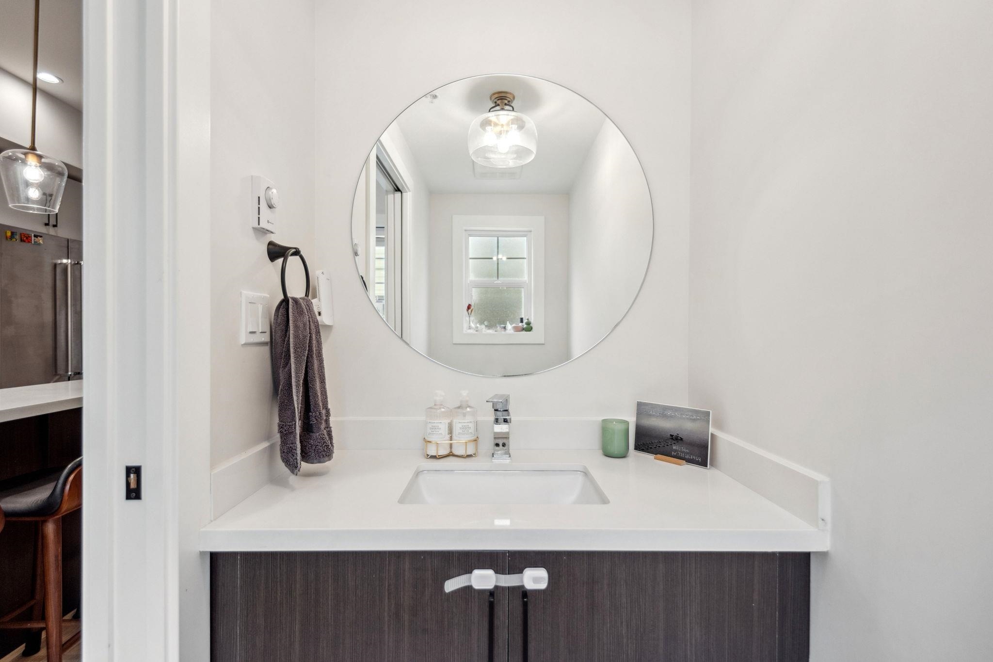 207 80 ELGIN STREET Unit: 207