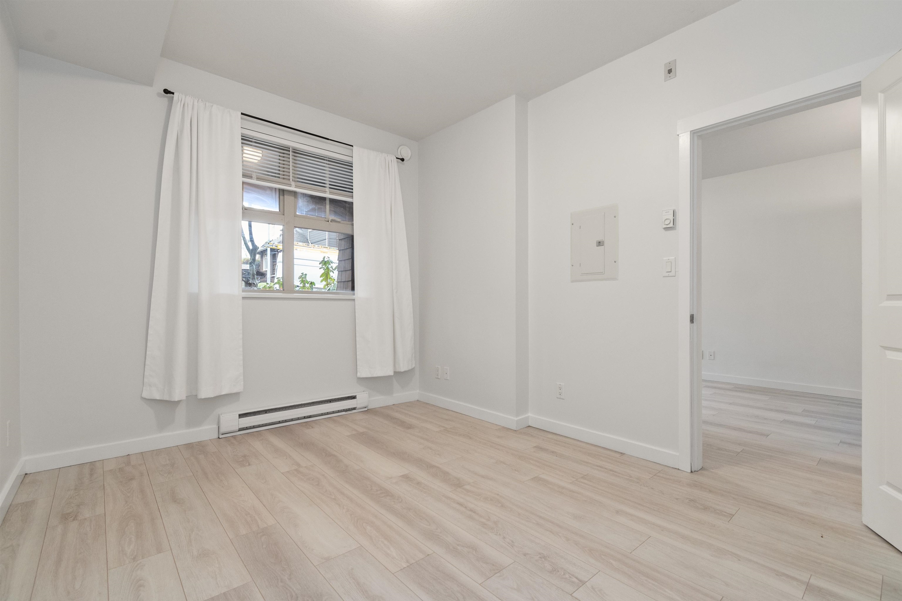 109 675 PARK CRESCENT Unit: 109