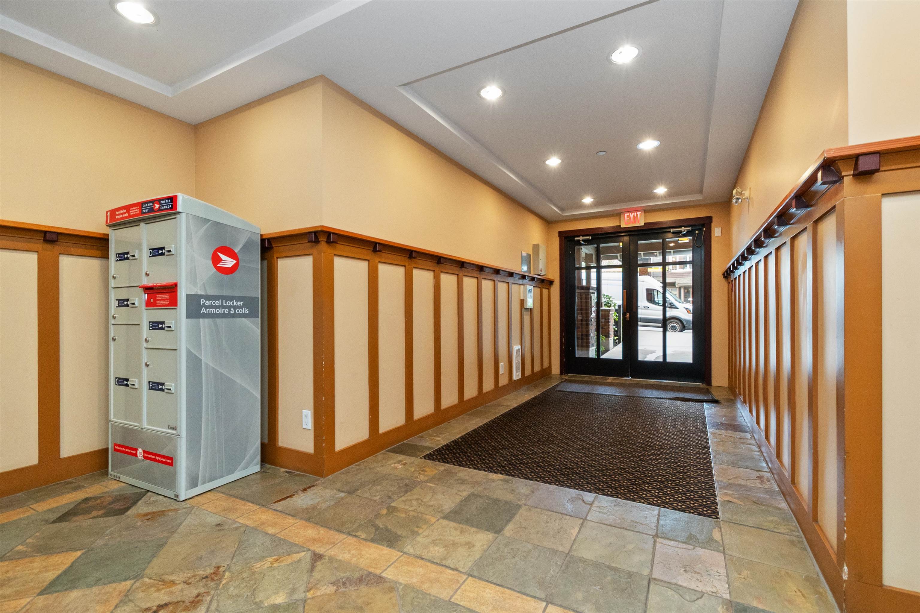 109 675 PARK CRESCENT Unit: 109