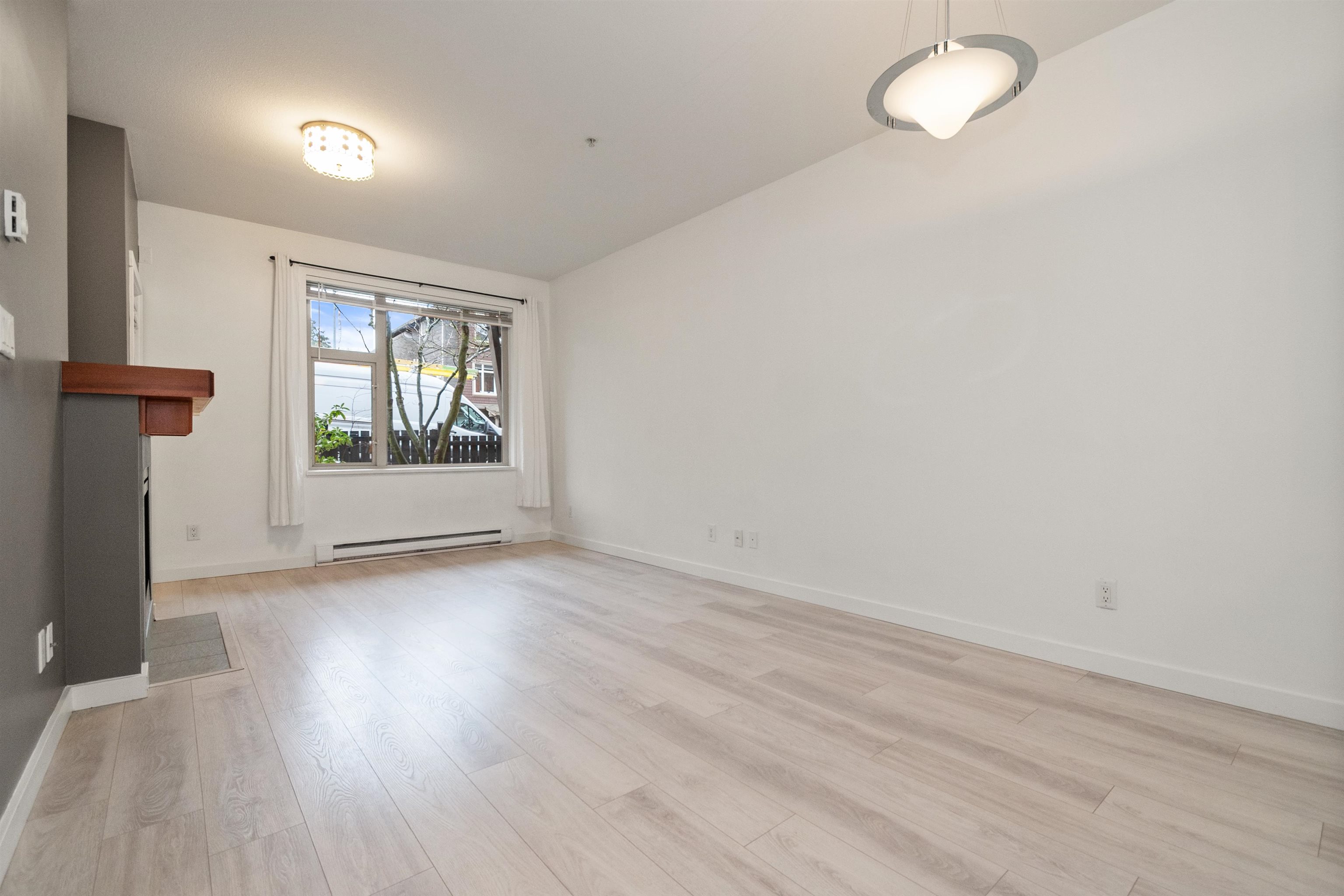 109 675 PARK CRESCENT Unit: 109