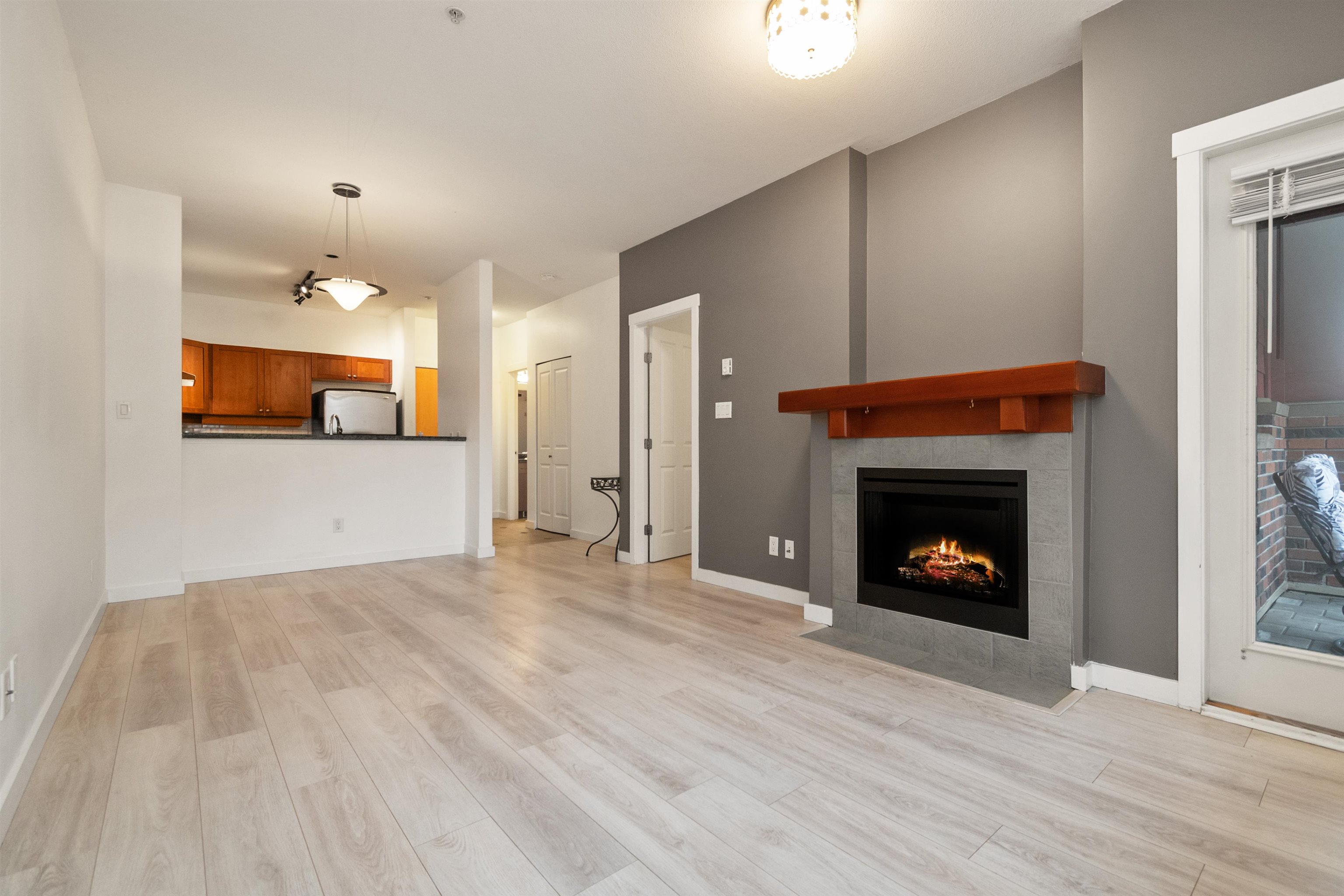 109 675 PARK CRESCENT Unit: 109