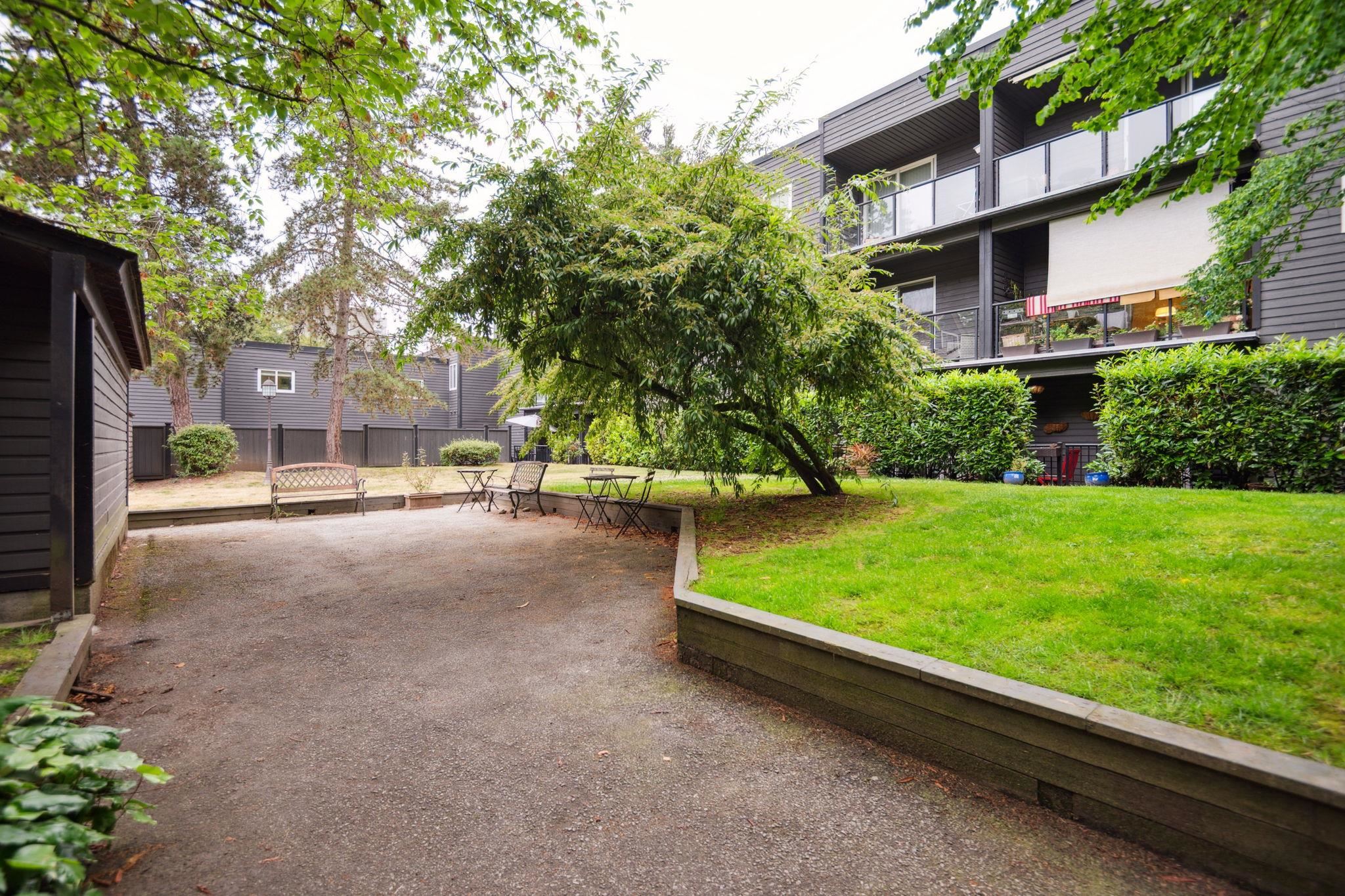219 1550 BARCLAY STREET Unit: 219