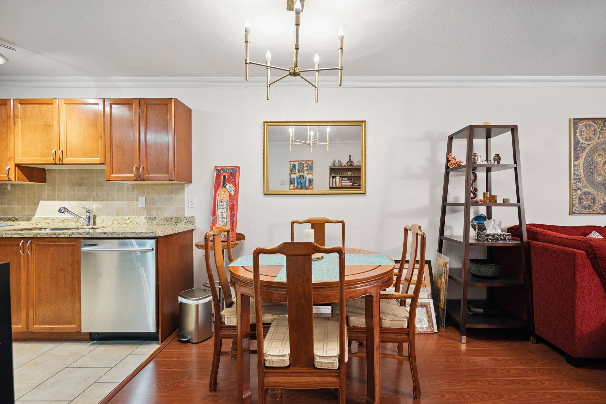 219 1550 BARCLAY STREET Unit: 219