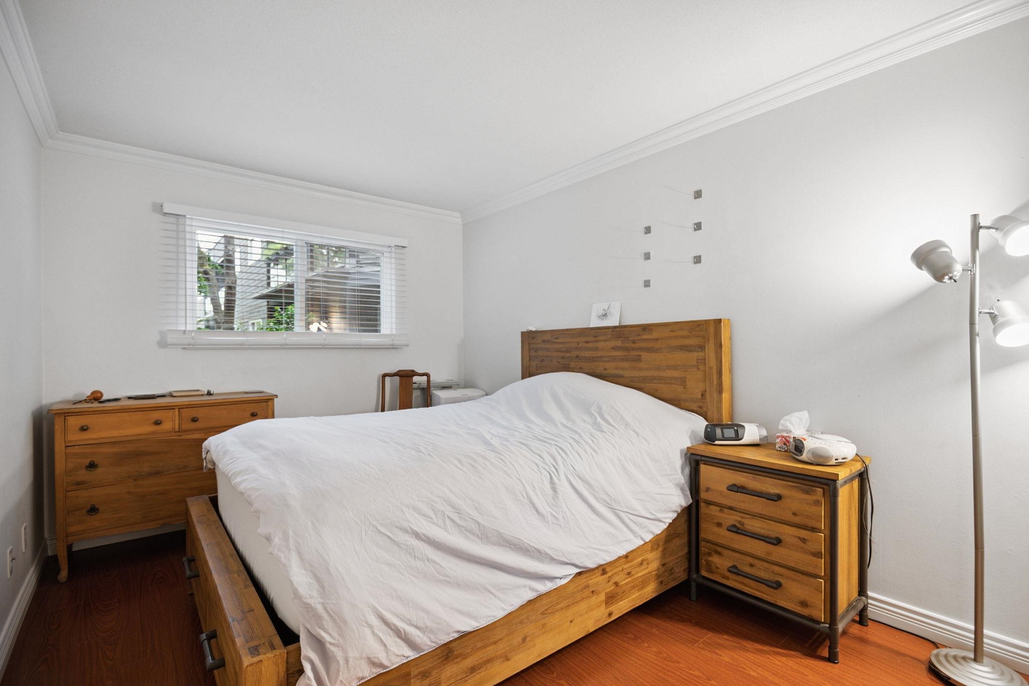 219 1550 BARCLAY STREET Unit: 219