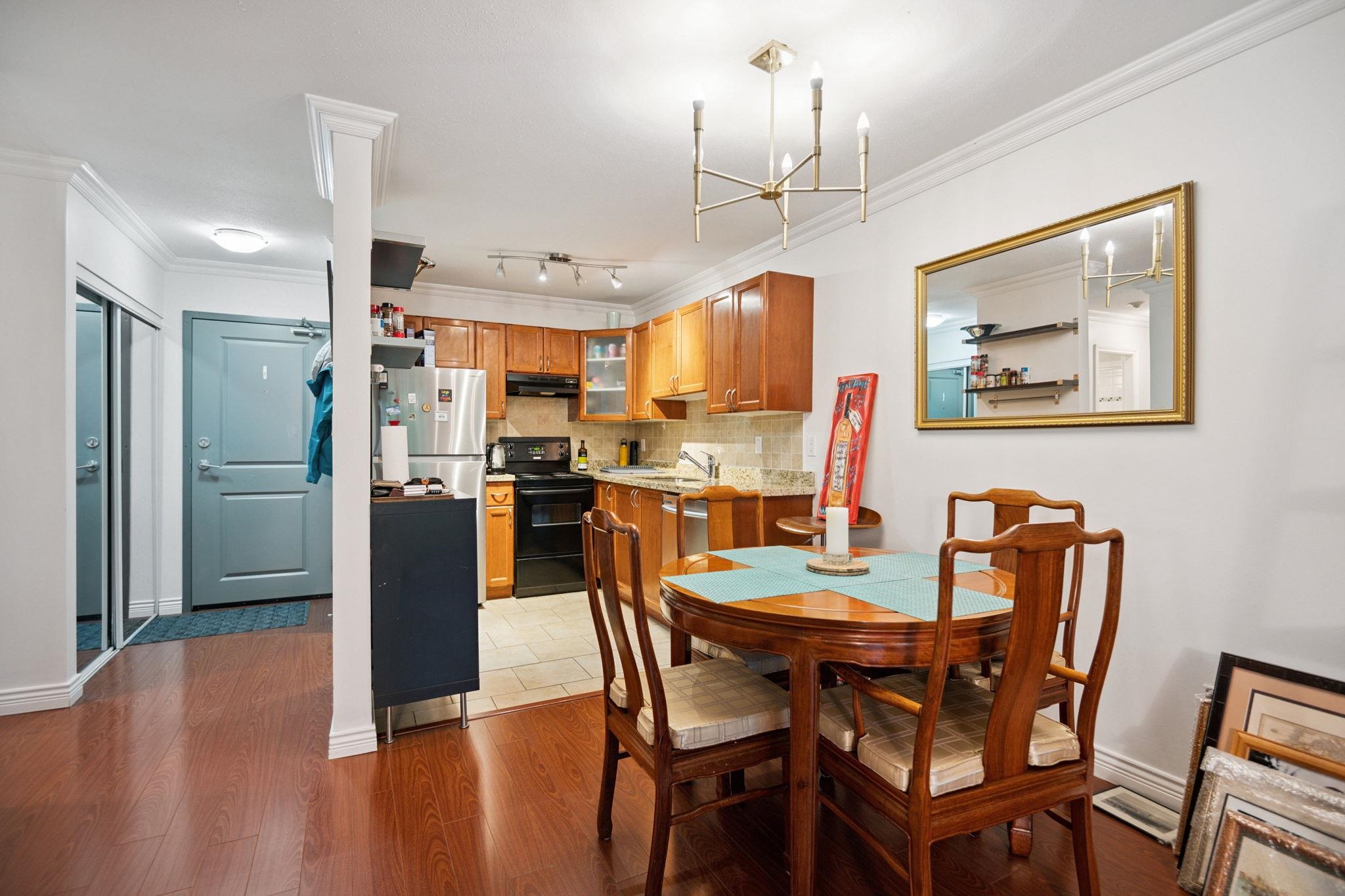 219 1550 BARCLAY STREET Unit: 219