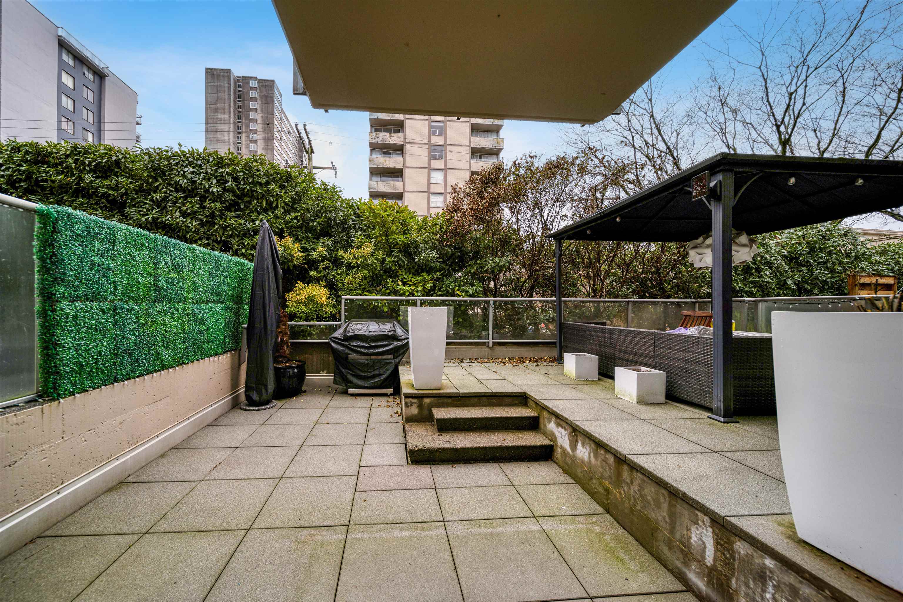 104 1688 ROBSON STREET Unit: 104