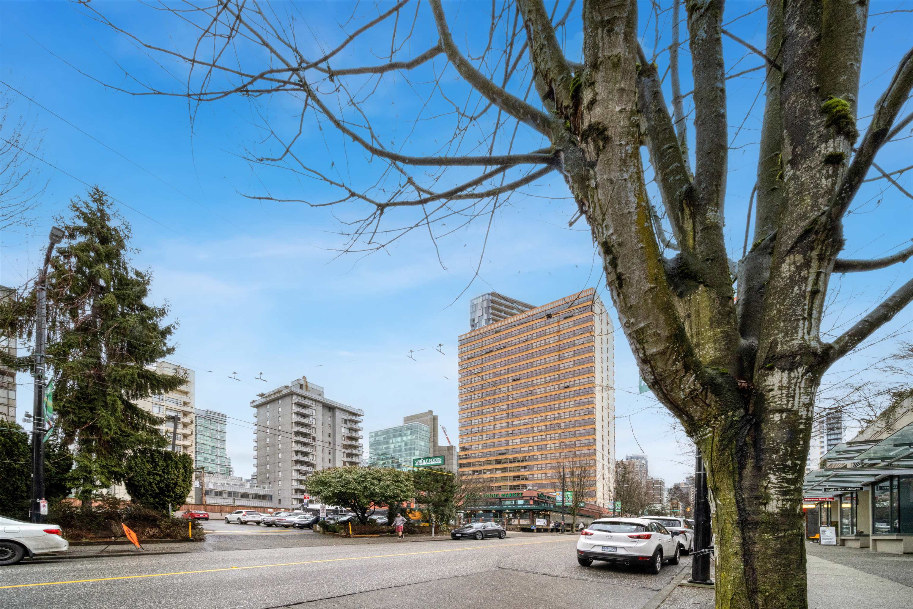104 1688 ROBSON STREET Unit: 104