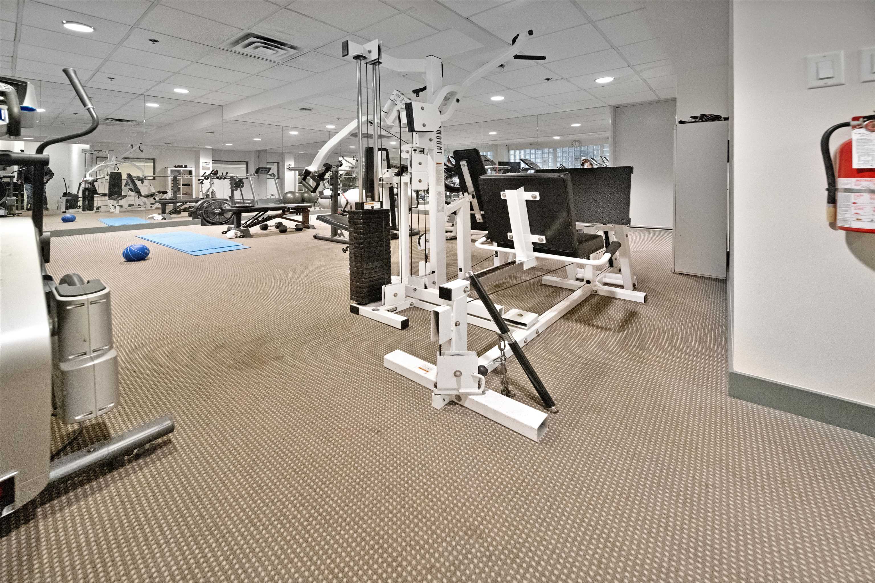 104 1688 ROBSON STREET Unit: 104