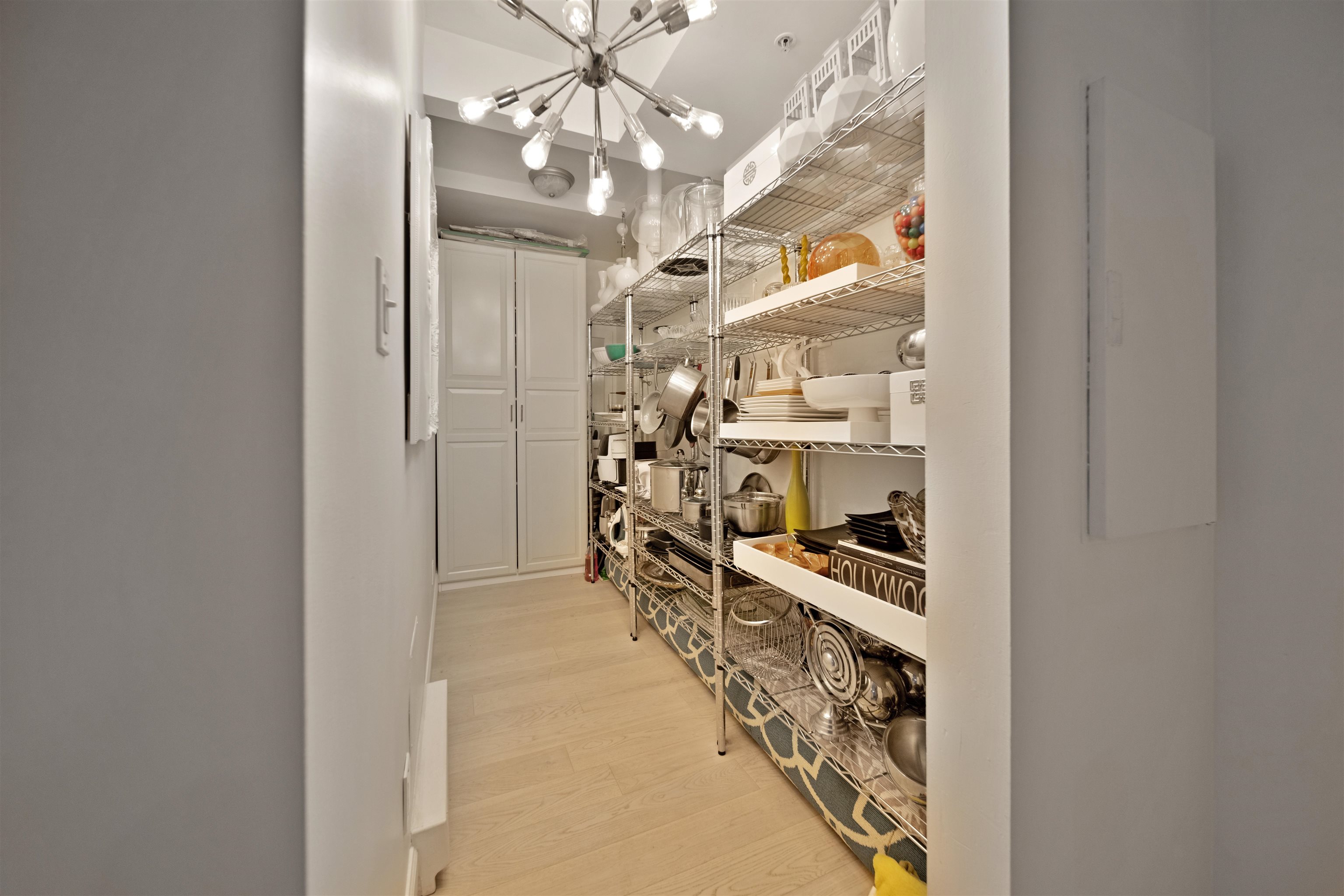 104 1688 ROBSON STREET Unit: 104