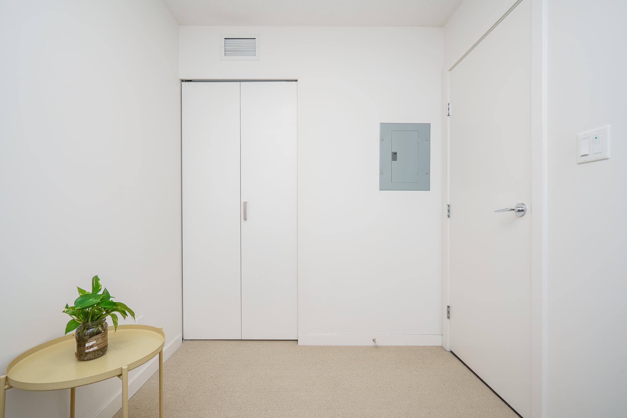 607 13325 102A AVENUE Unit: 607