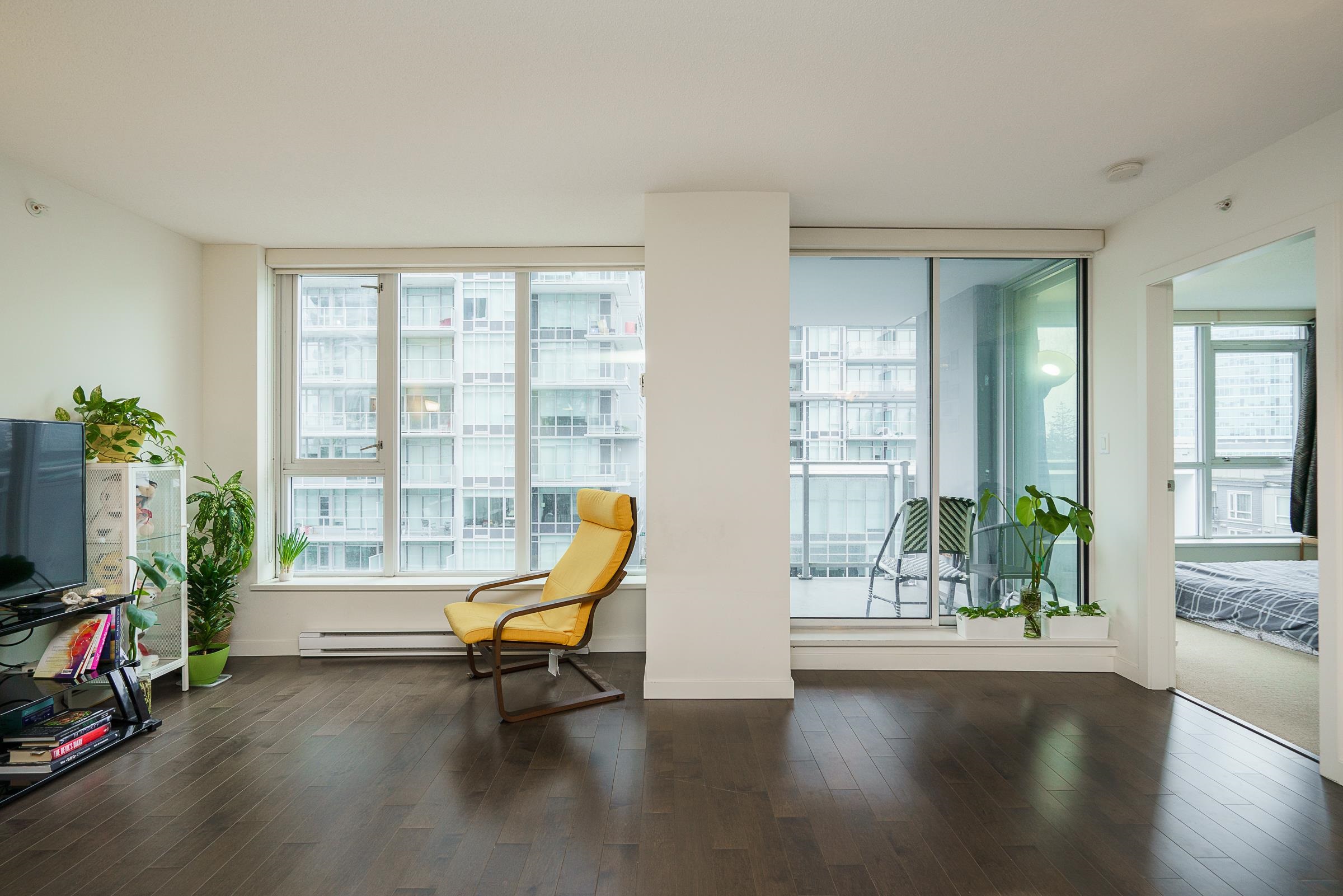 607 13325 102A AVENUE Unit: 607