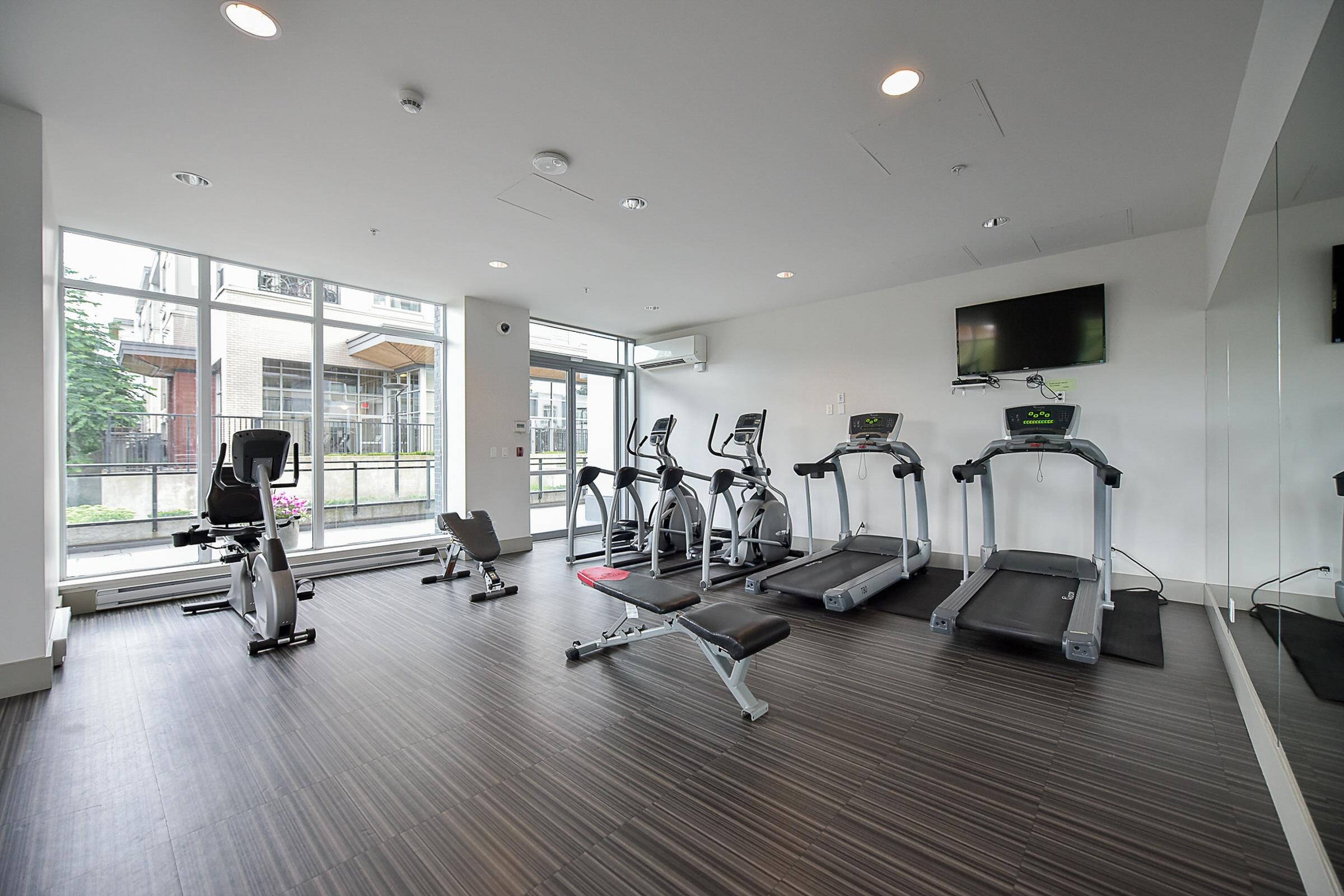 607 13325 102A AVENUE Unit: 607