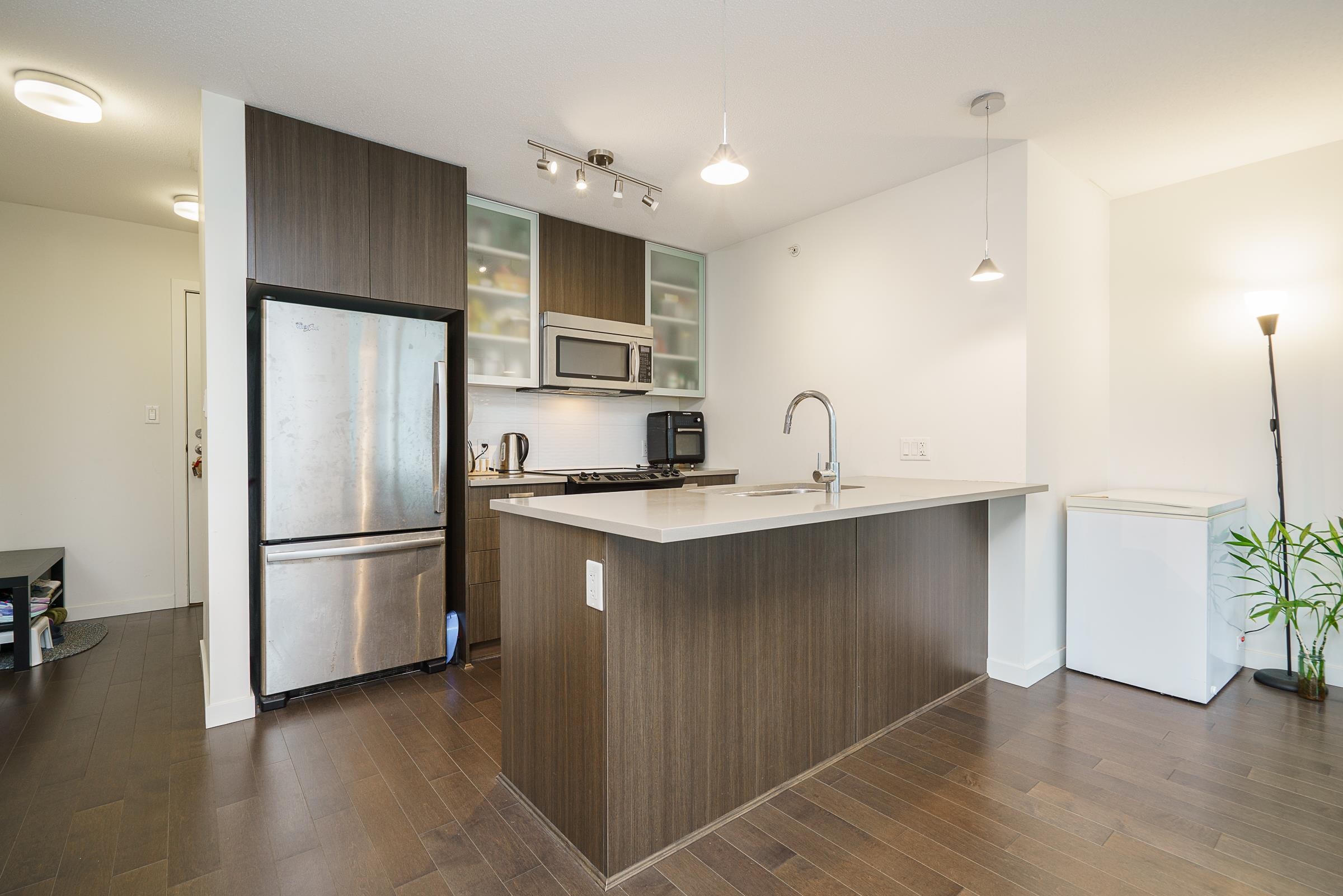 607 13325 102A AVENUE Unit: 607