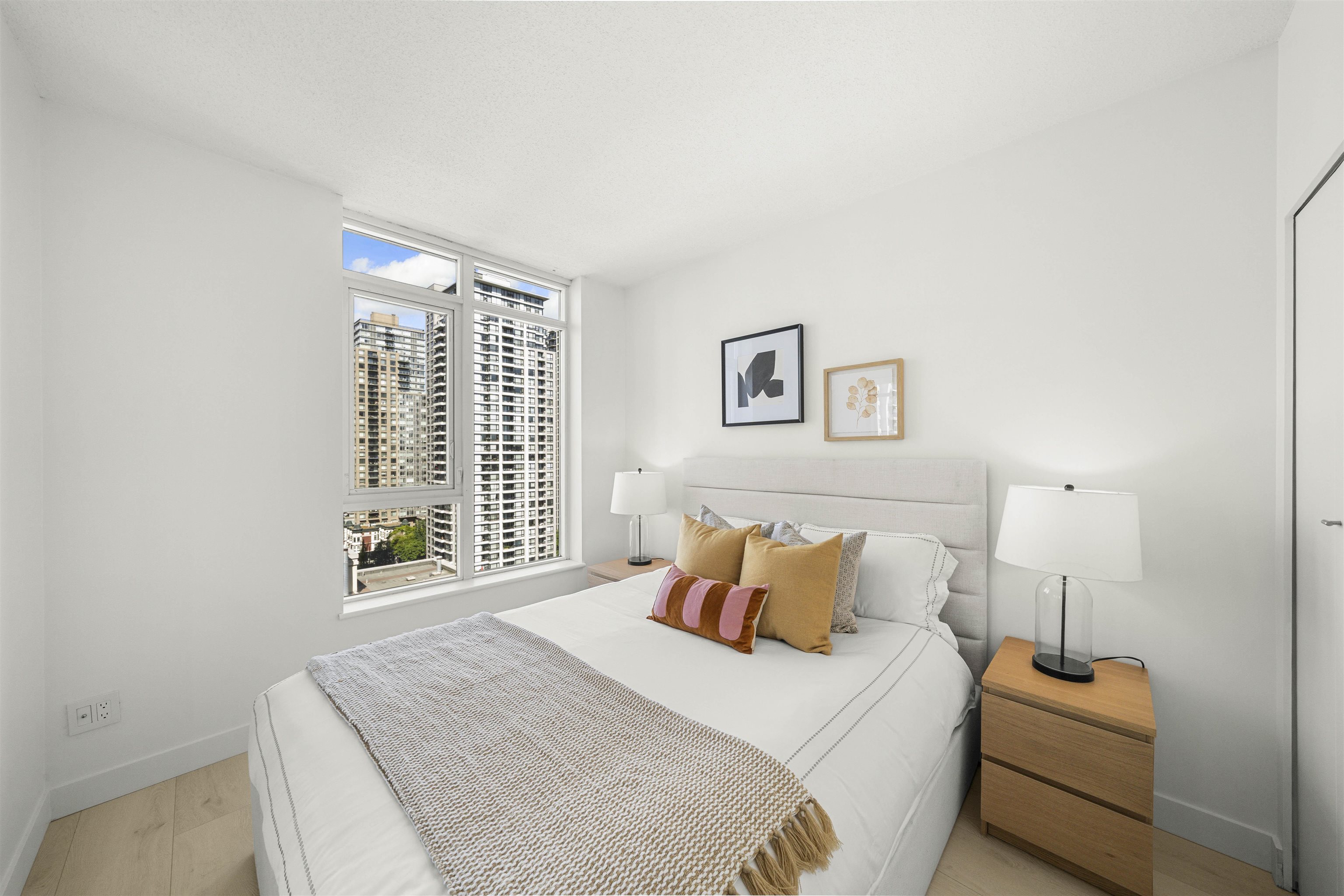1602 1001 HOMER STREET Unit: 1602