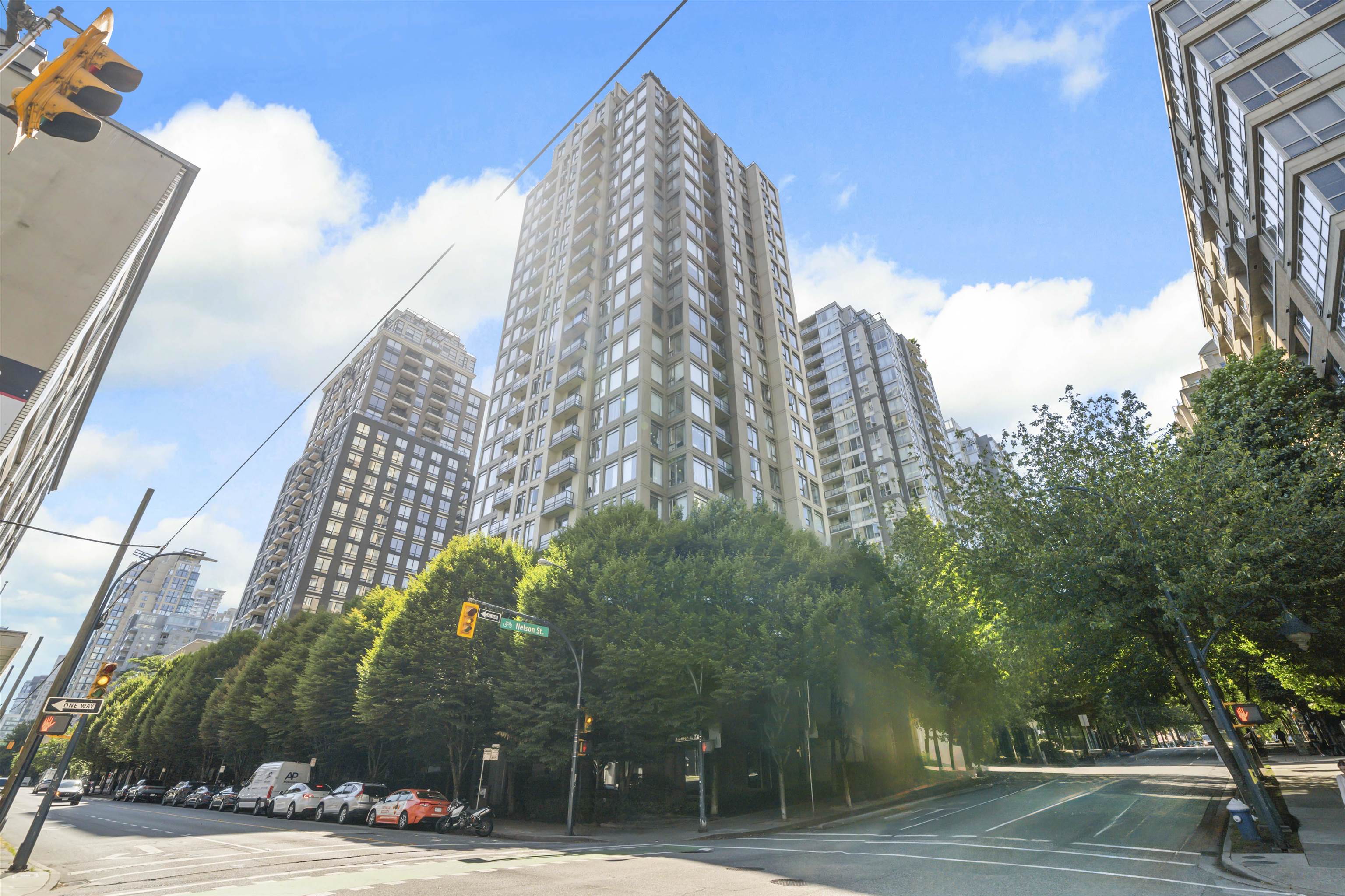 1602 1001 HOMER STREET Unit: 1602