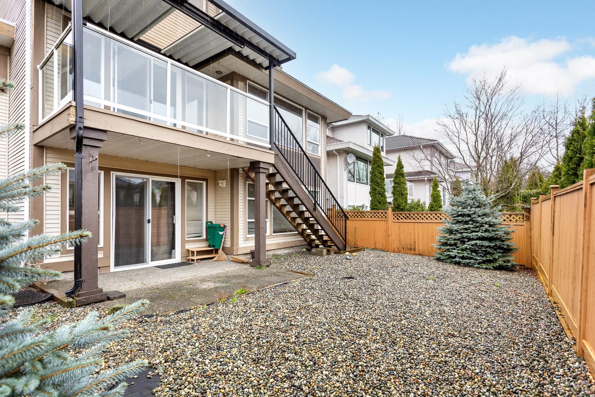 2986 PINETREE CLOSE