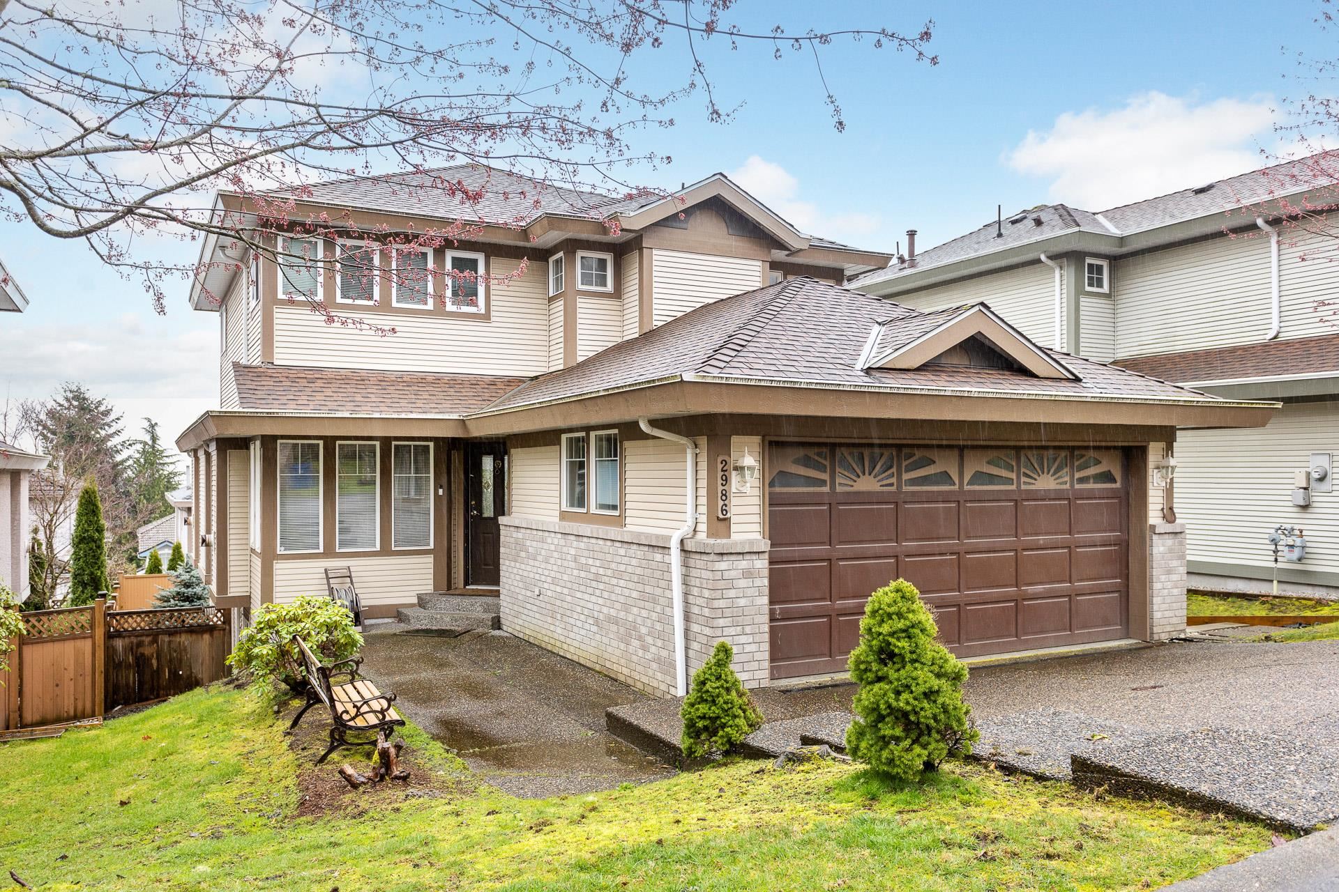 2986 PINETREE CLOSE