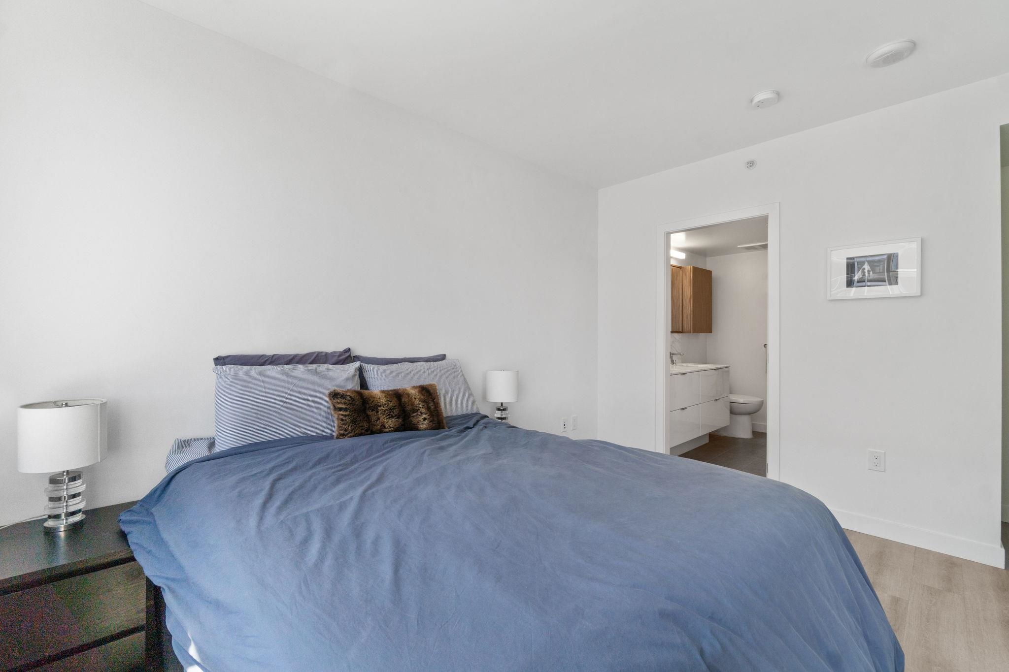 805 209 EAST 7TH AVENUE Unit: 805