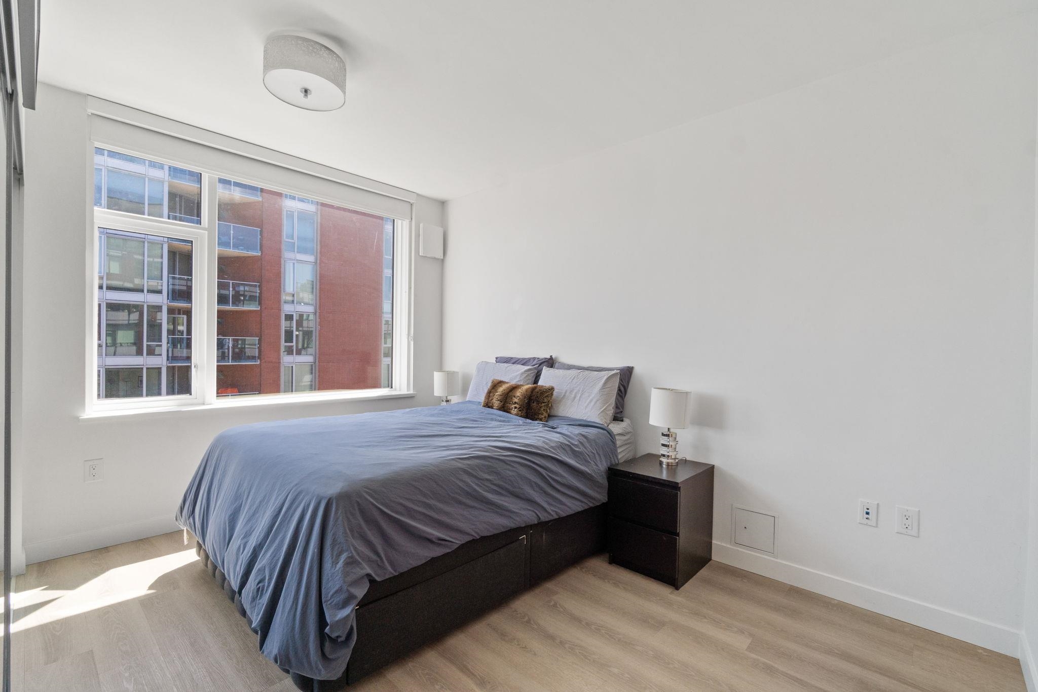 805 209 EAST 7TH AVENUE Unit: 805