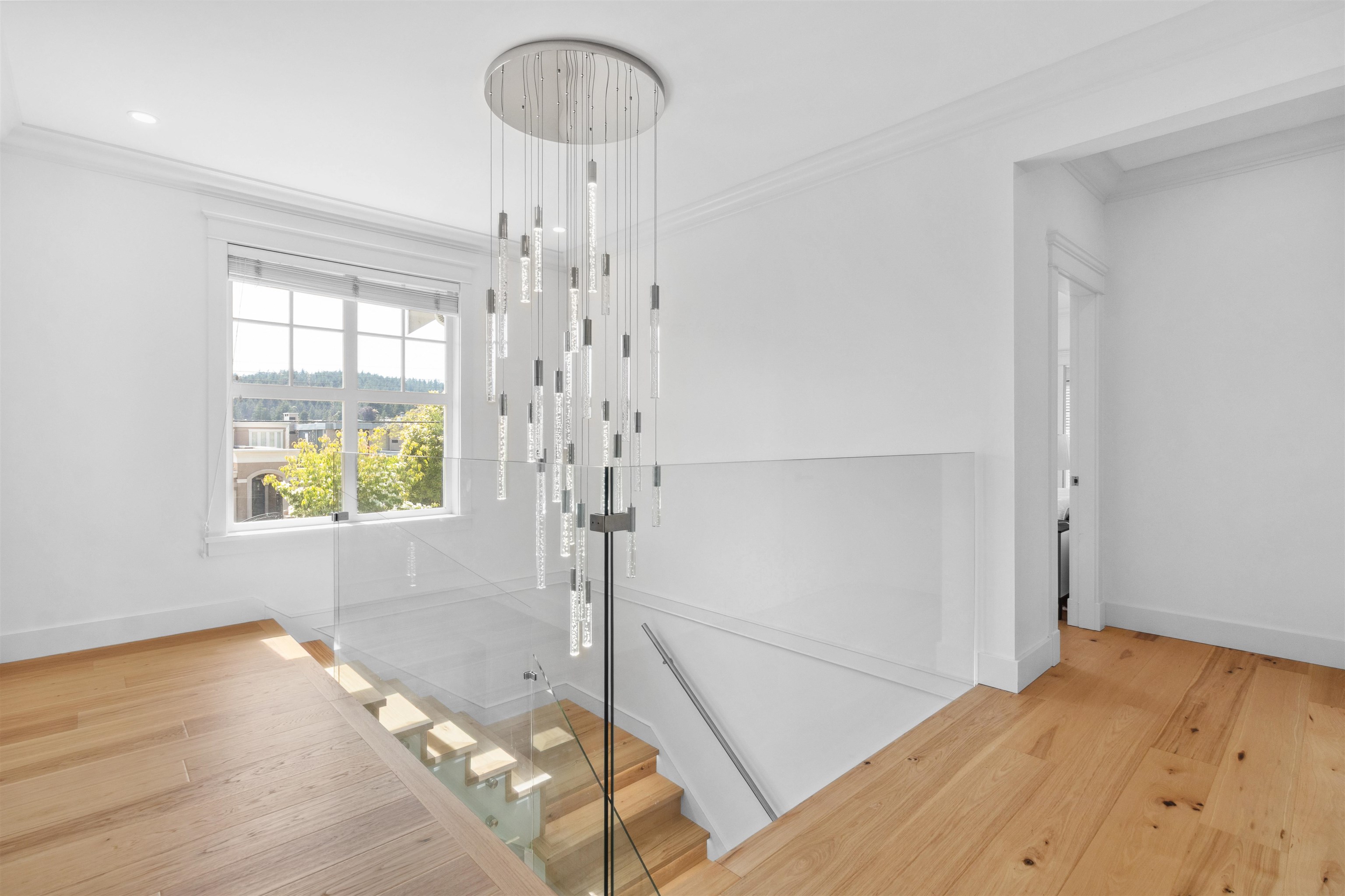 4379 ROSS CRESCENT
