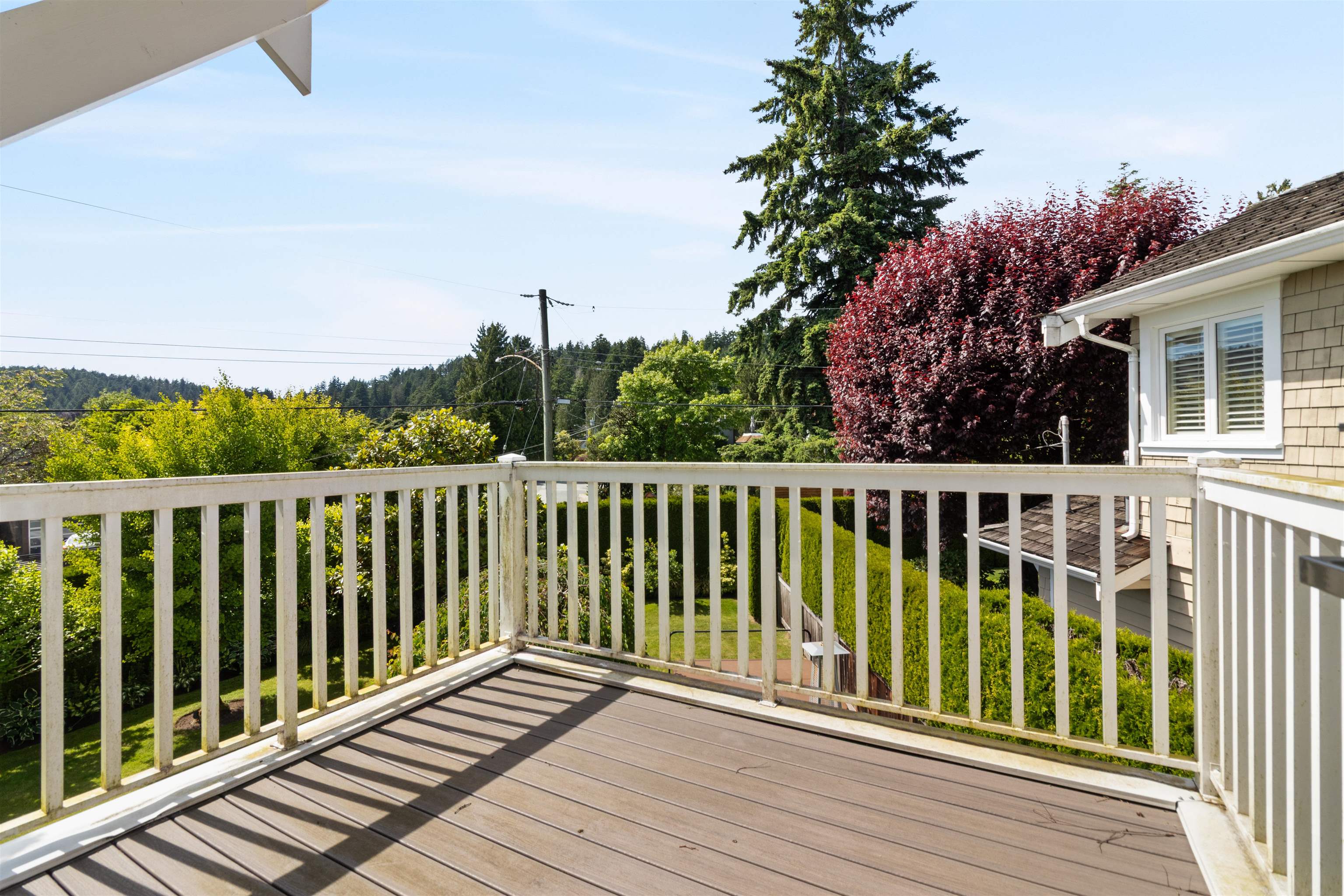 4379 ROSS CRESCENT