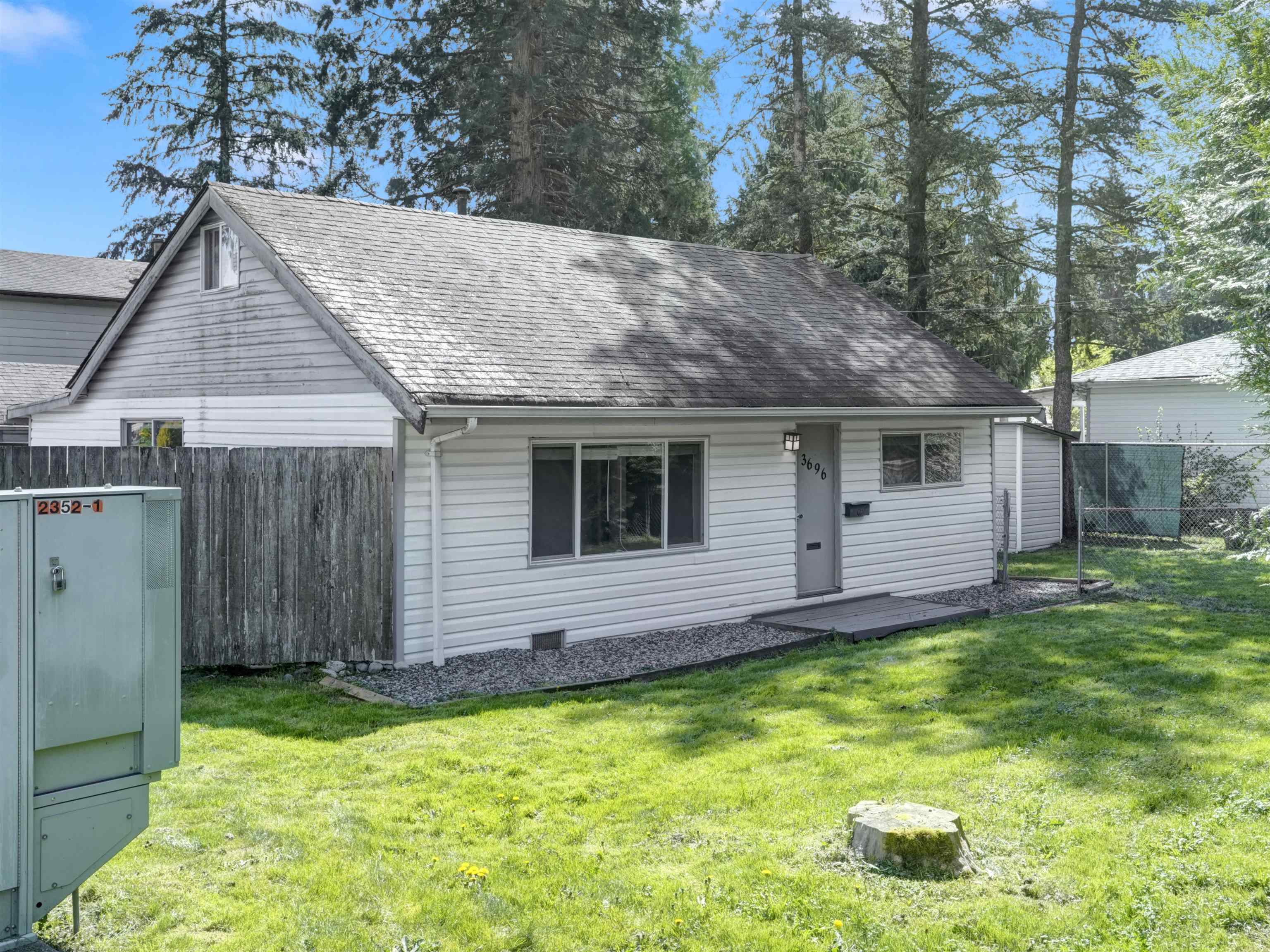 3696 CEDAR DRIVE