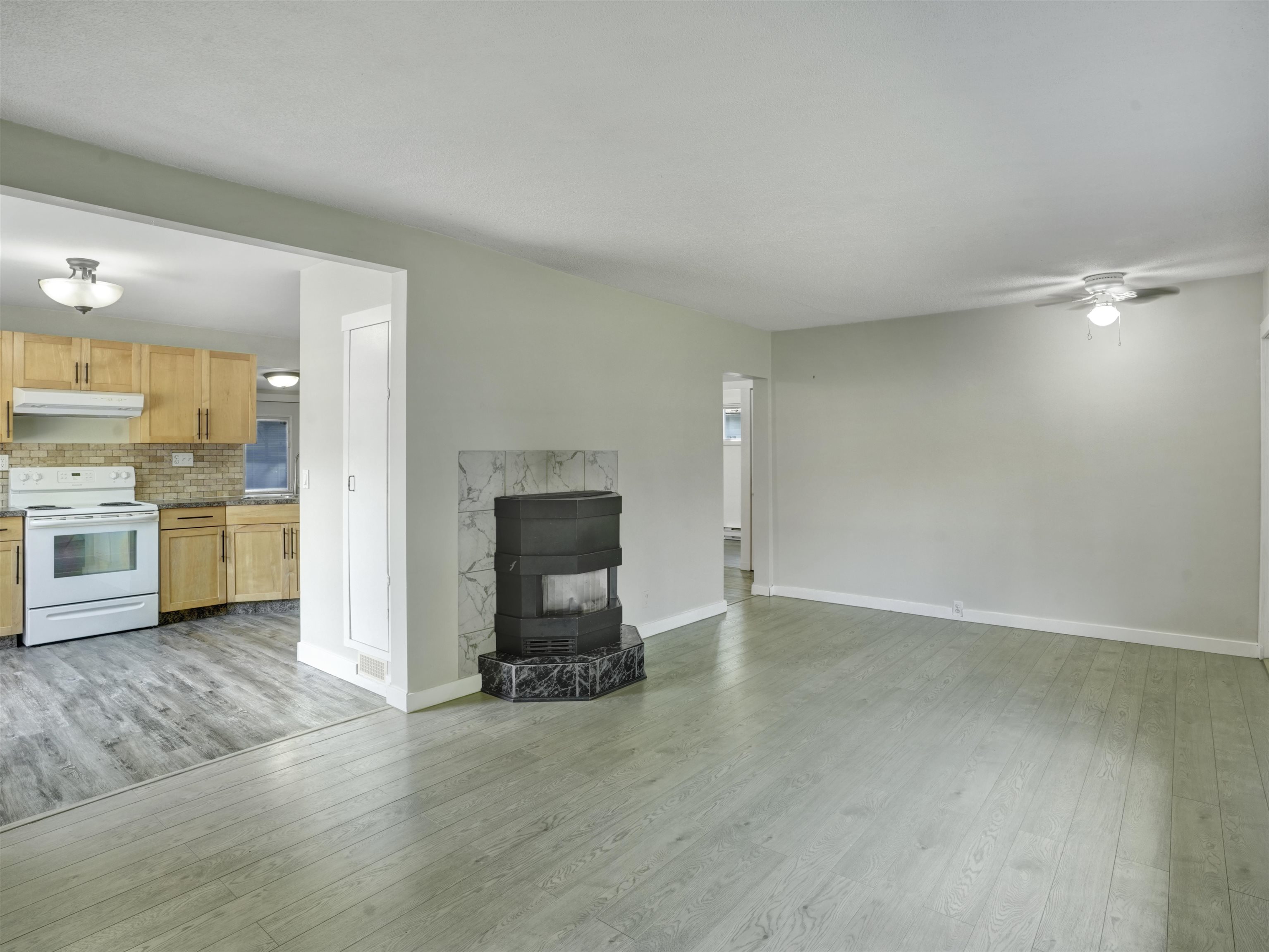 3696 CEDAR DRIVE
